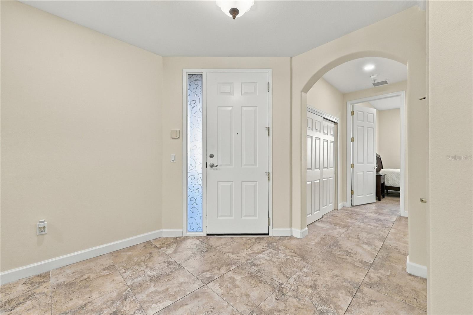 8749 The Esplanade #16 Property Photo 8