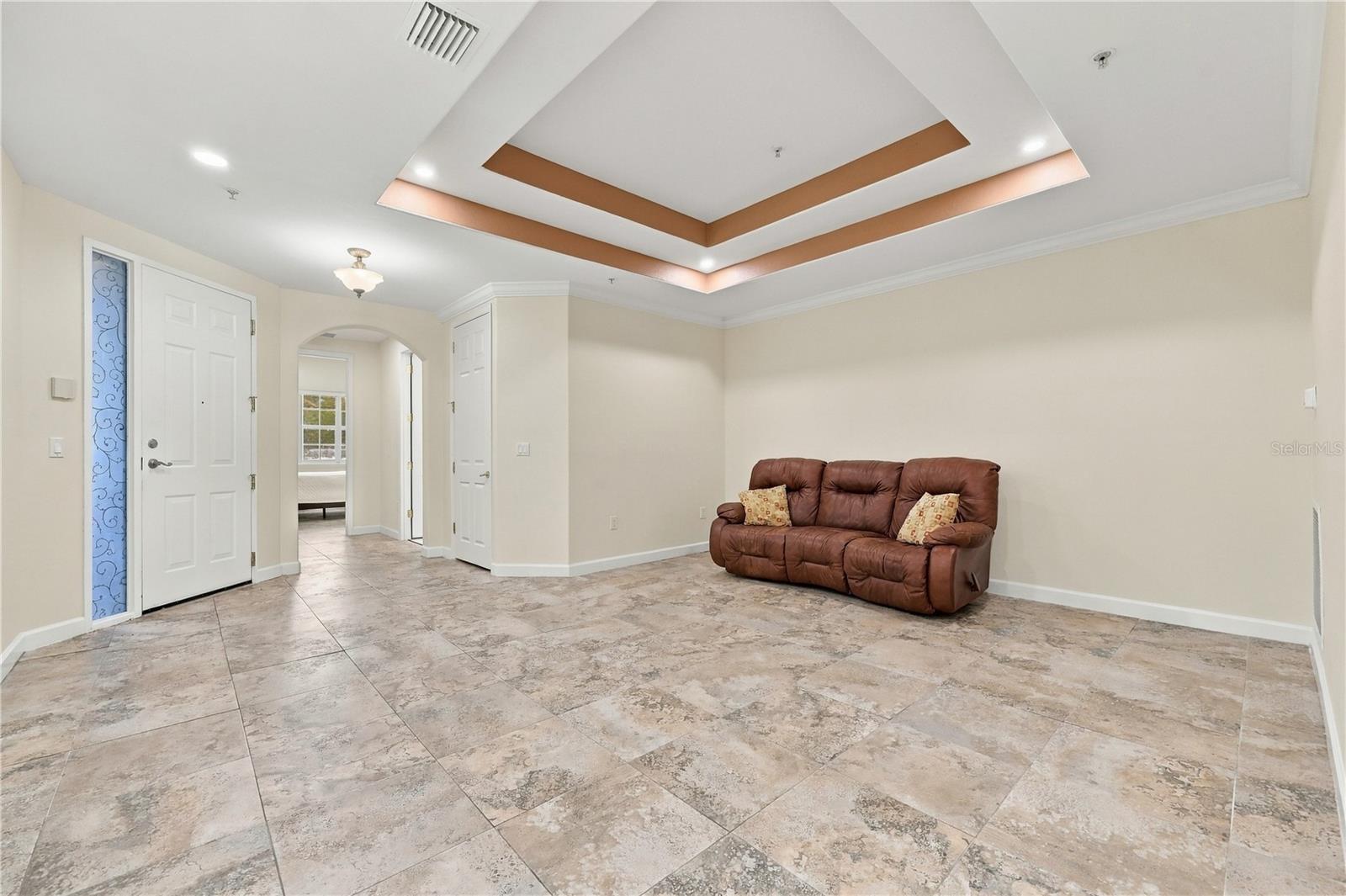 8749 The Esplanade #16 Property Photo 11