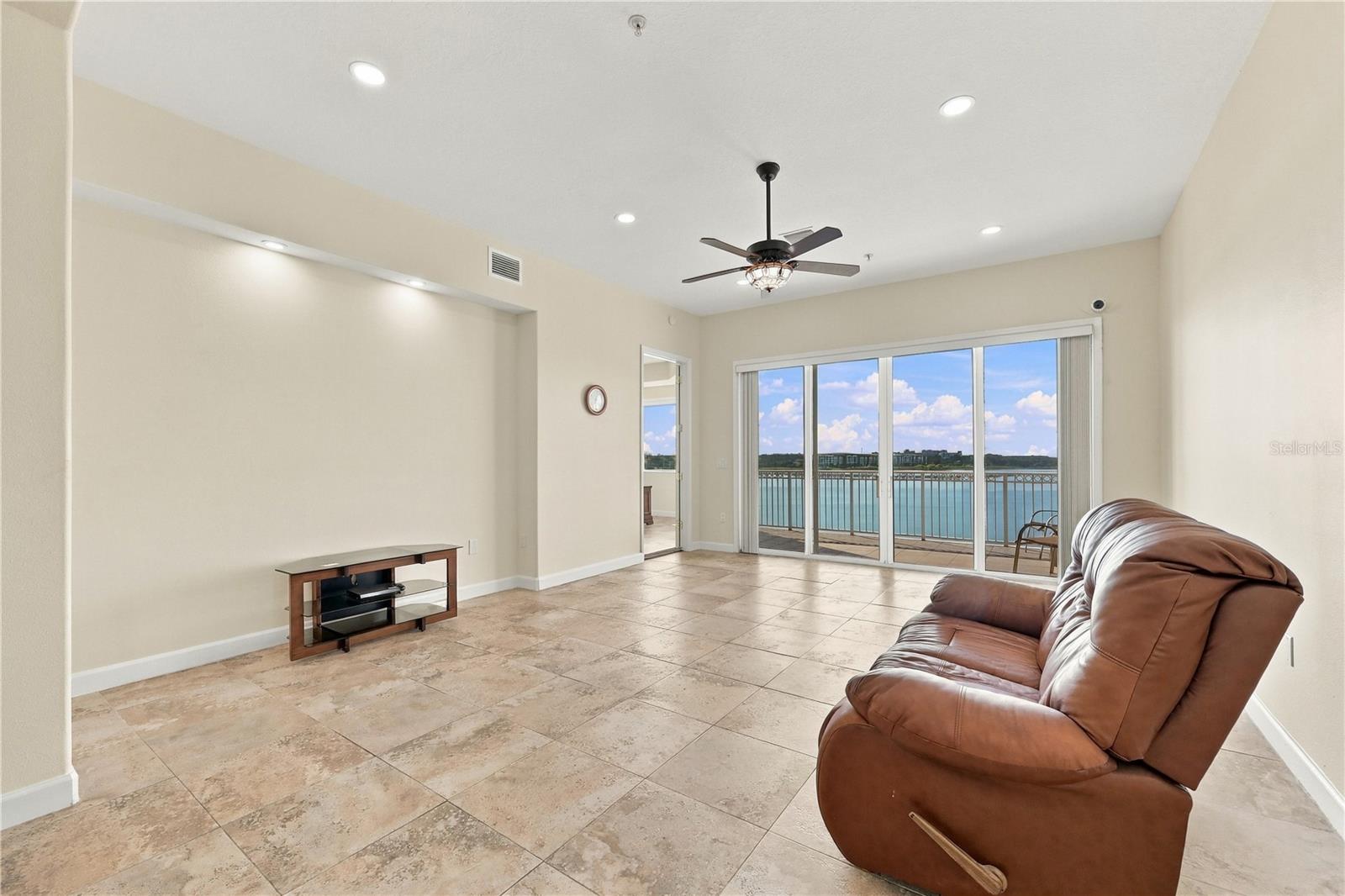 8749 The Esplanade #16 Property Photo 25