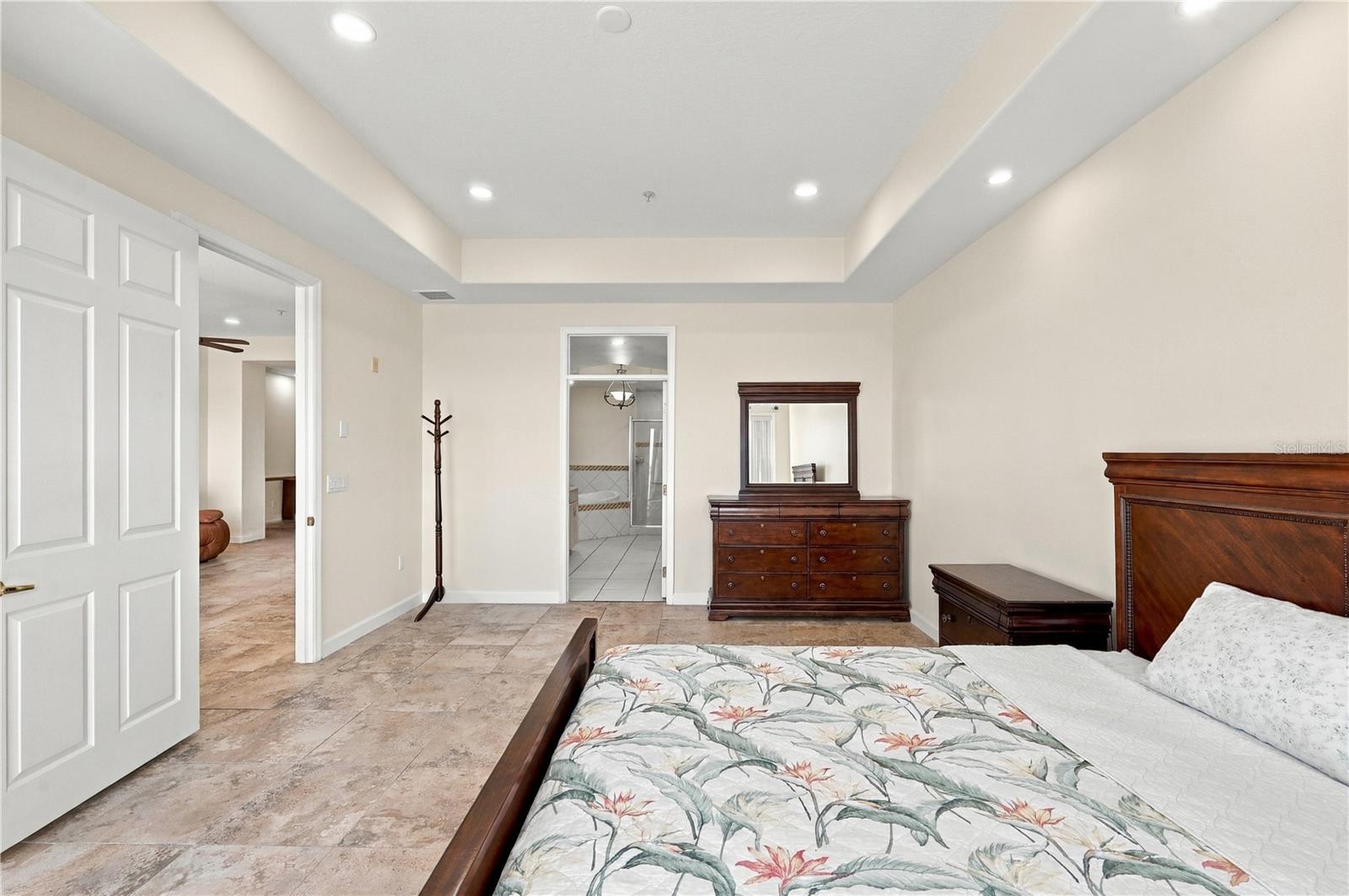 8749 The Esplanade #16 Property Photo 34