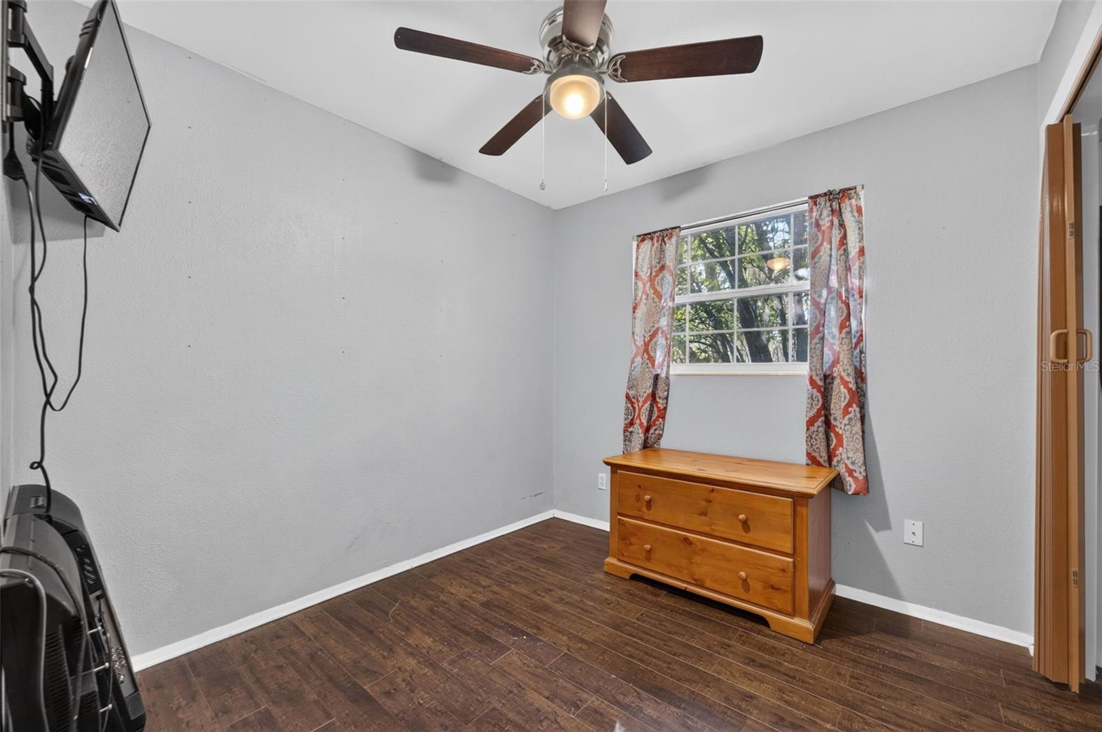 650 S Carpenter Ave Property Photo 14