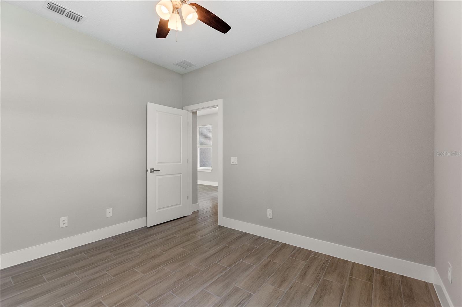217 Cimarron Dr Property Photo 20