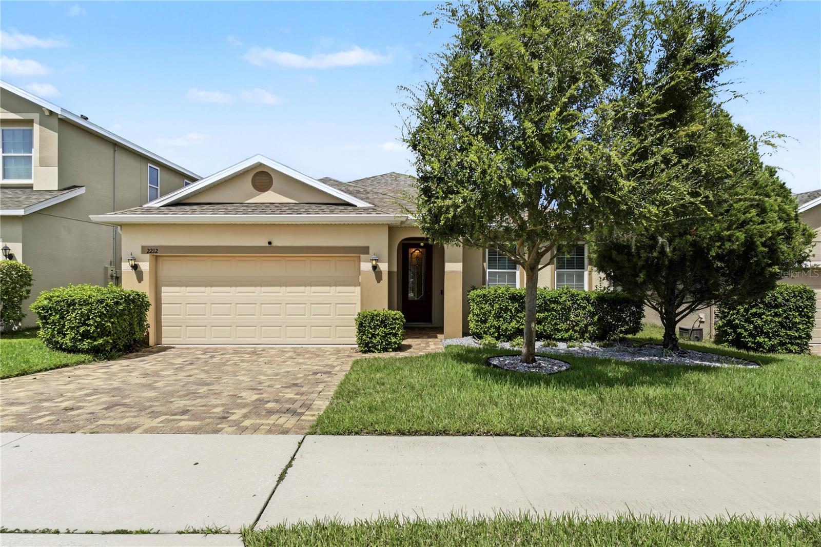 2212 Napone Ln Property Photo 1