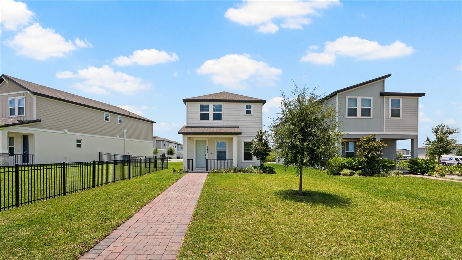 12050 Bracco St Property Photo 4