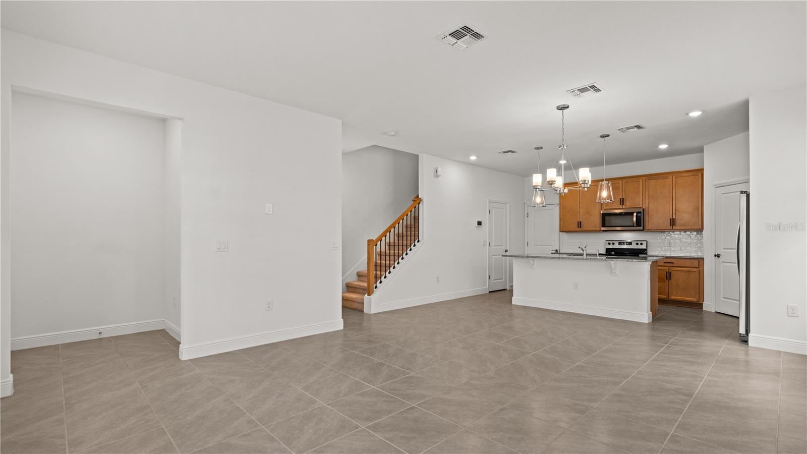 12050 Bracco St Property Photo 10