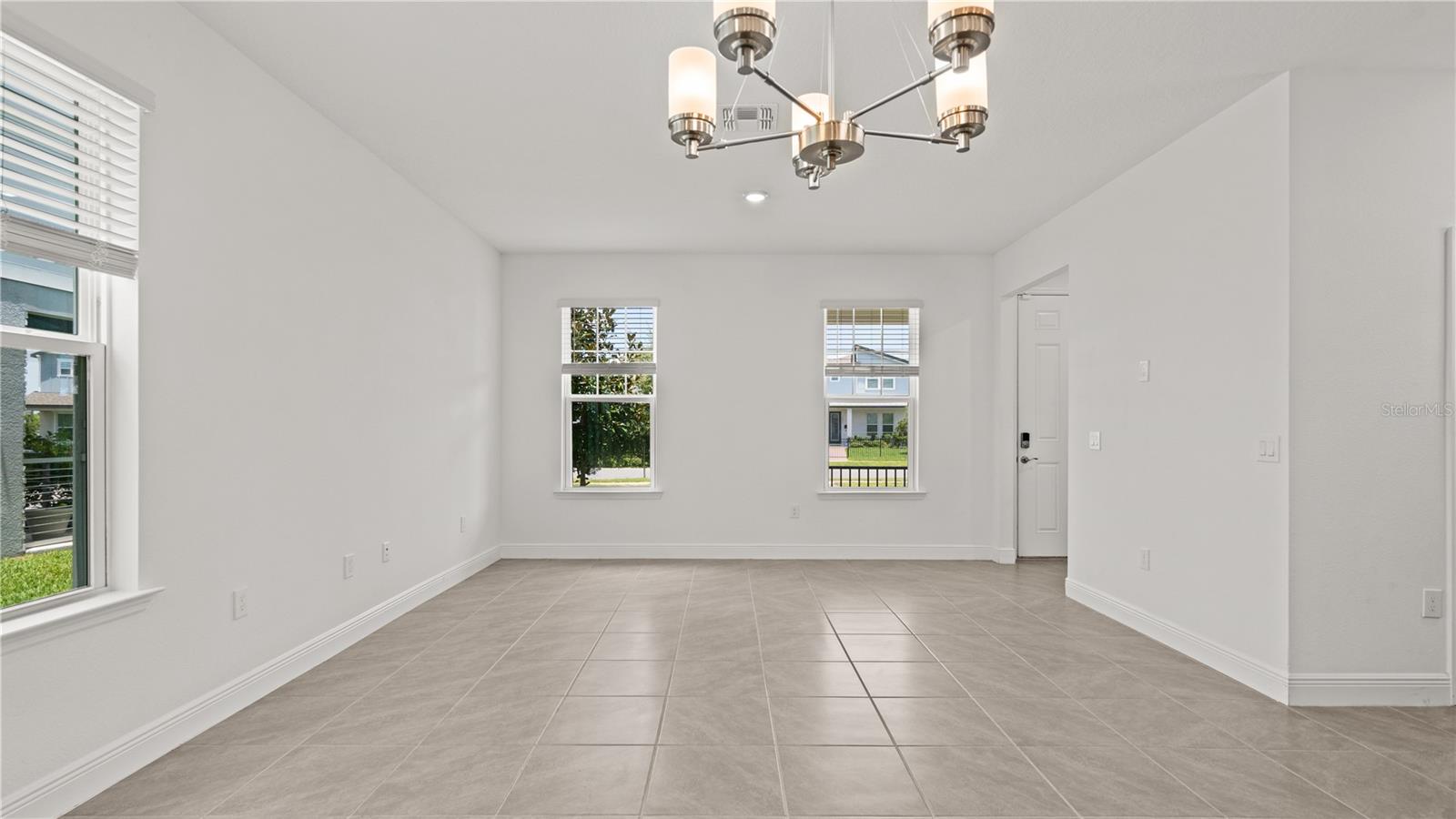12050 Bracco St Property Photo 13