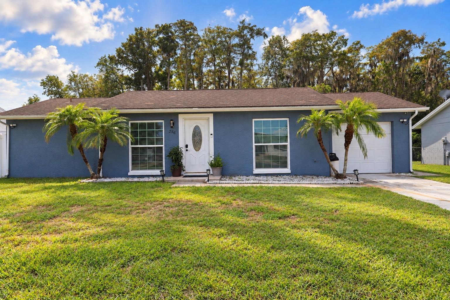 256 La Paz Dr Property Photo 1