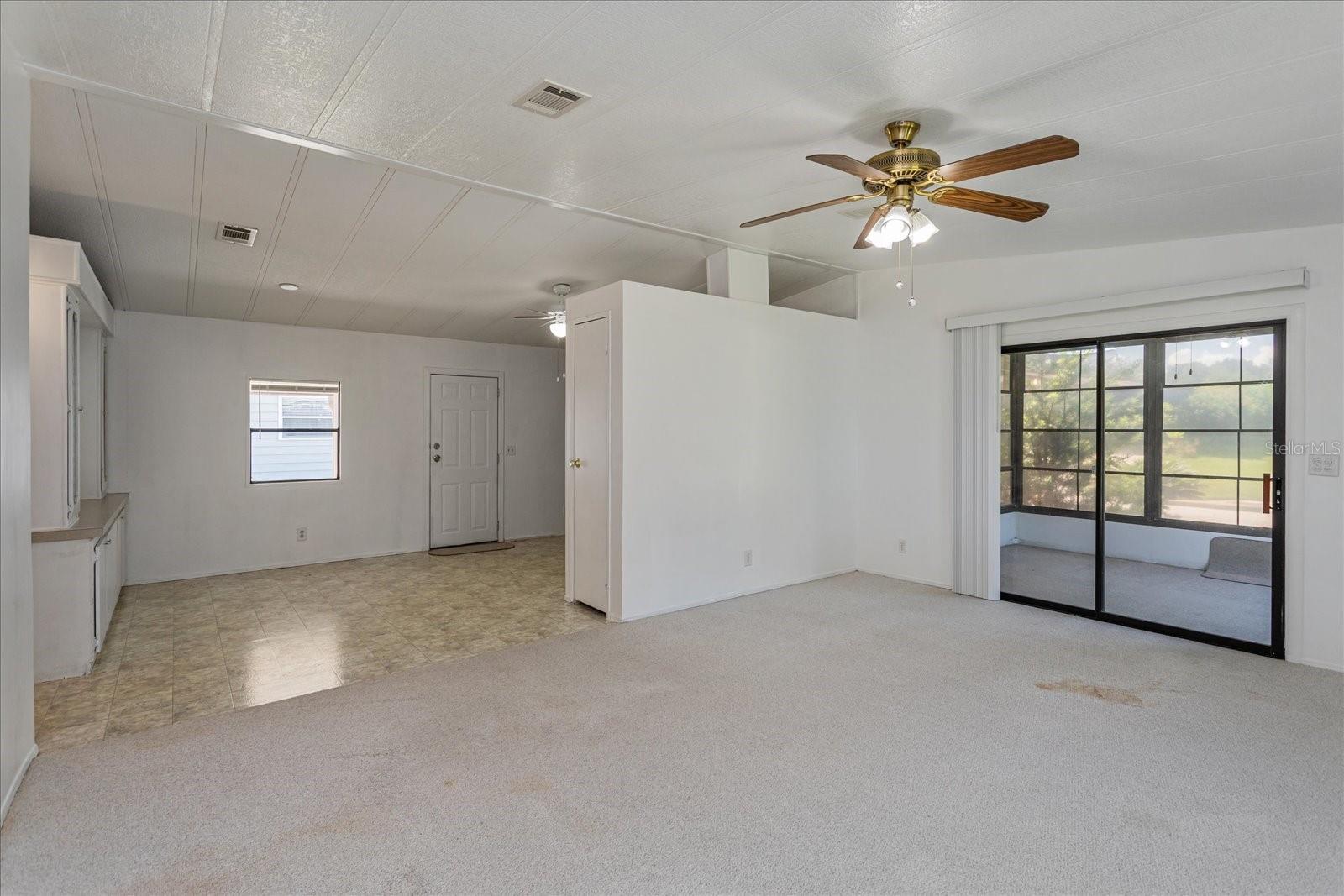 3833 Diamond Oak Way #500 Property Photo 9