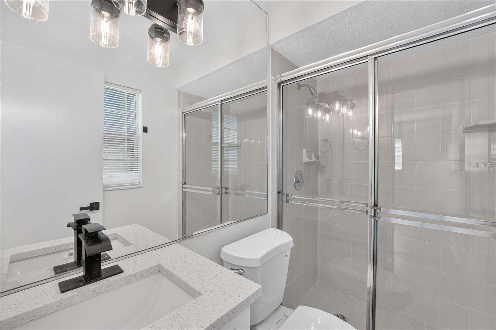 10810 Genevieve St Property Photo 14