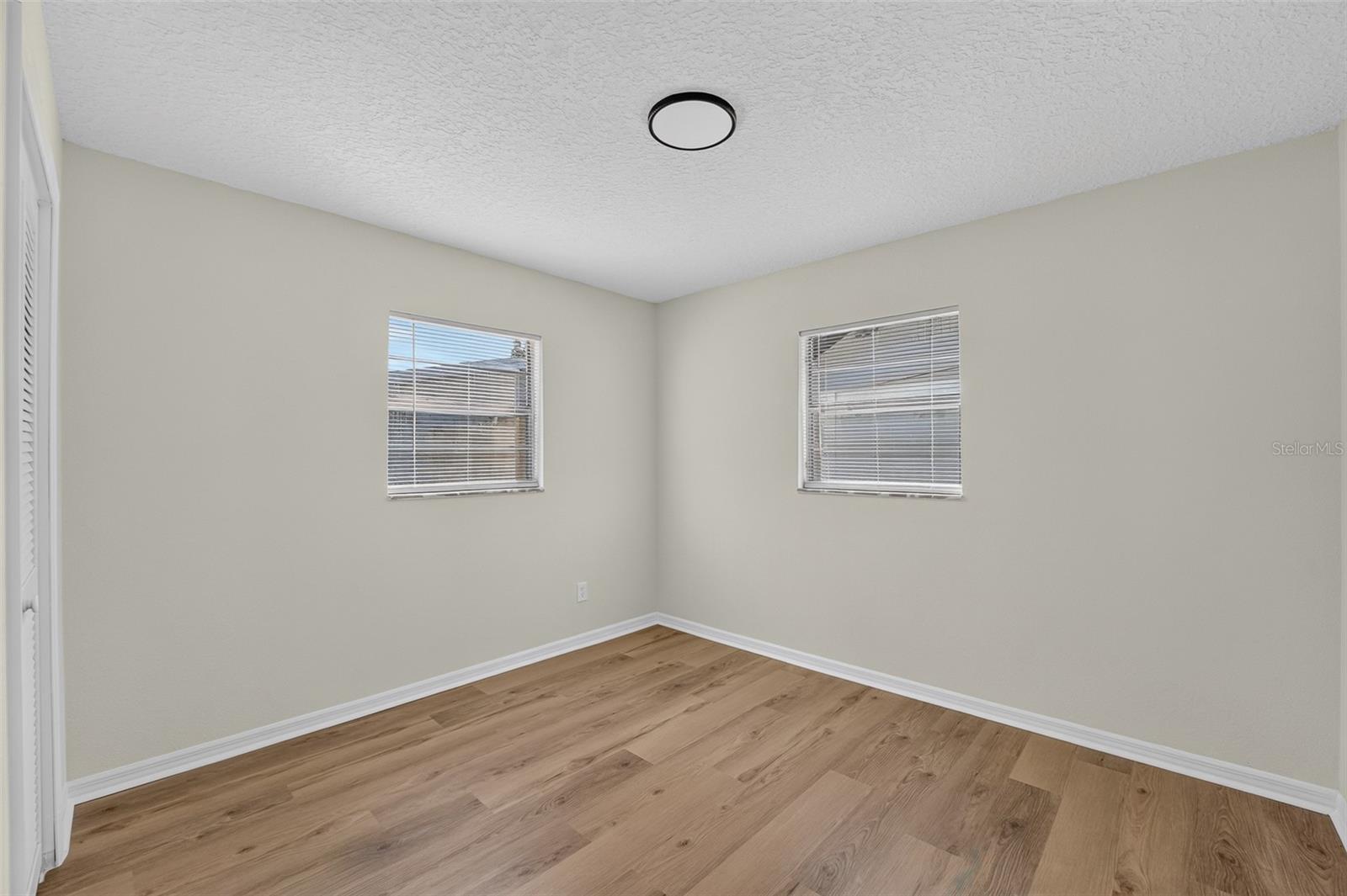 10810 Genevieve St Property Photo 15