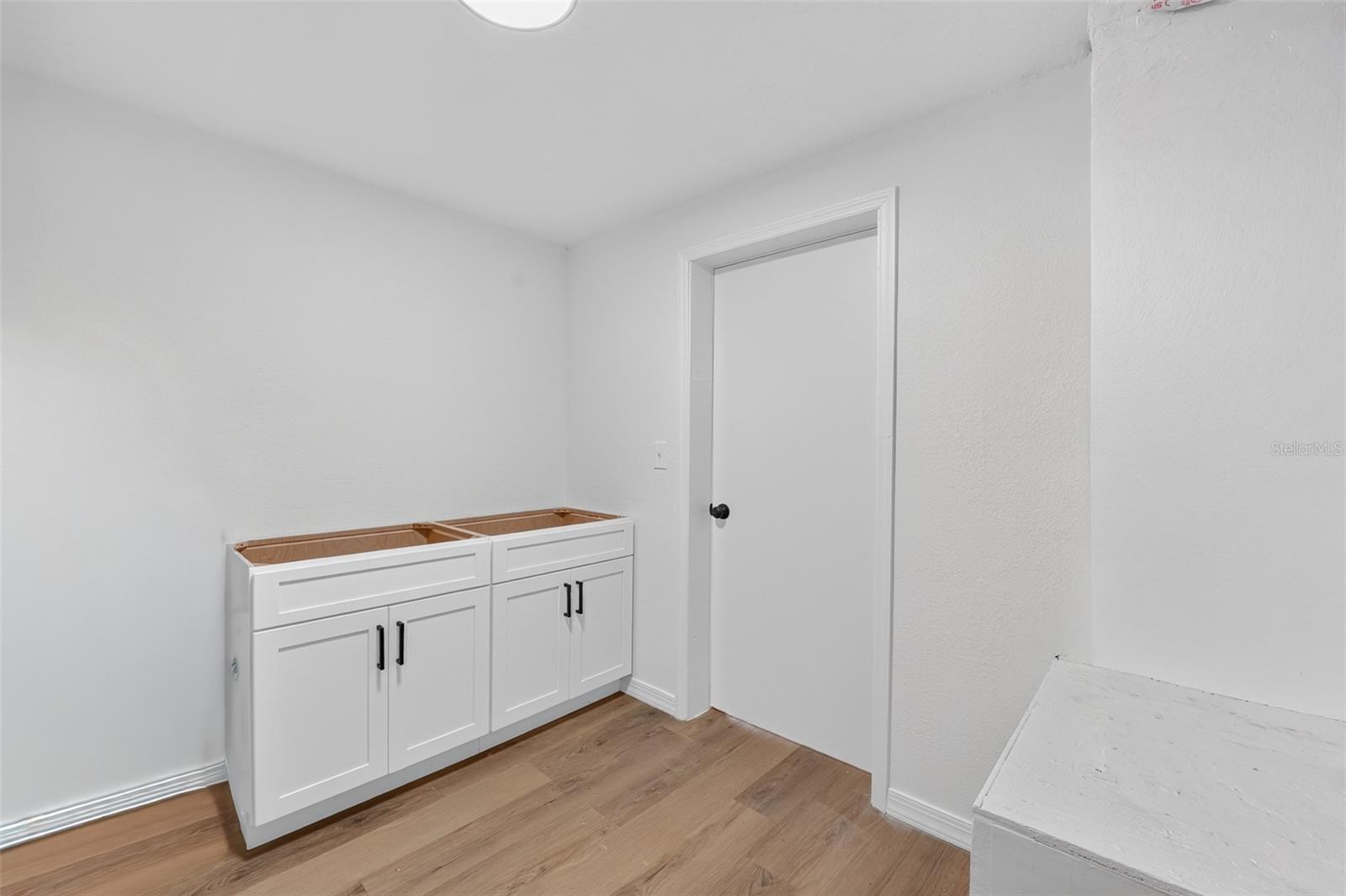 10810 Genevieve St Property Photo 18