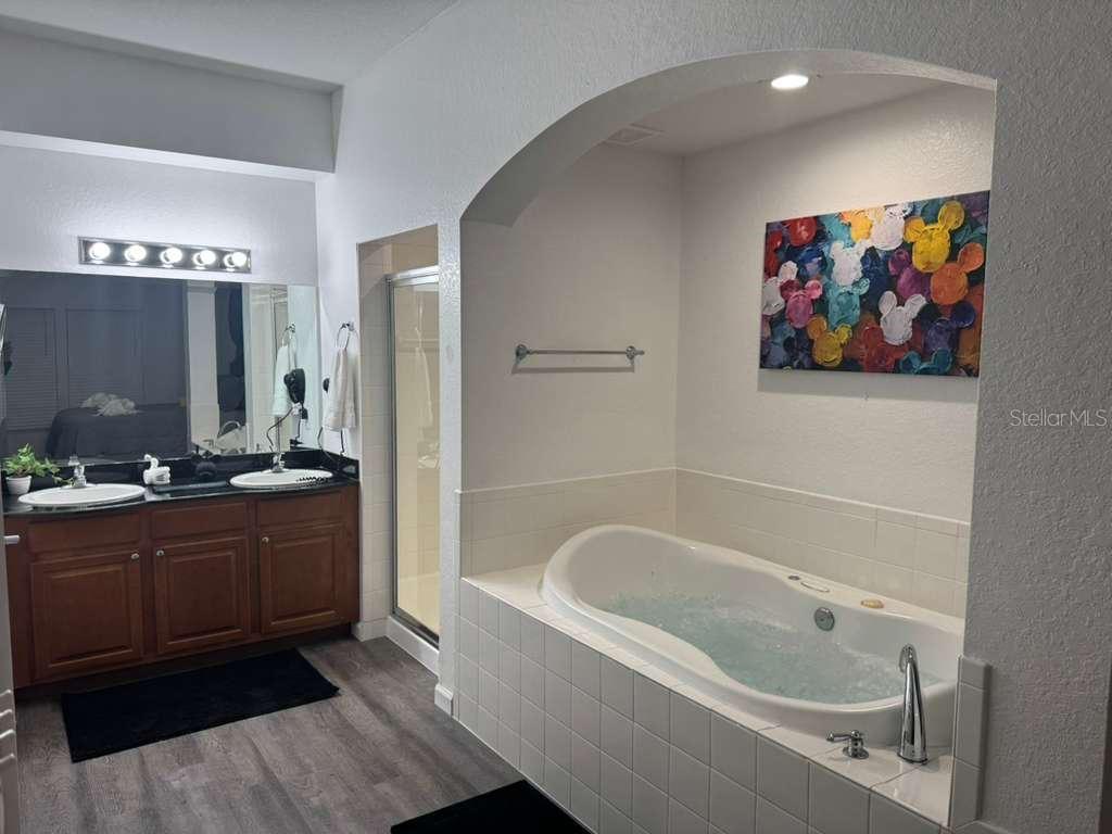O6441721 Property Photo 7