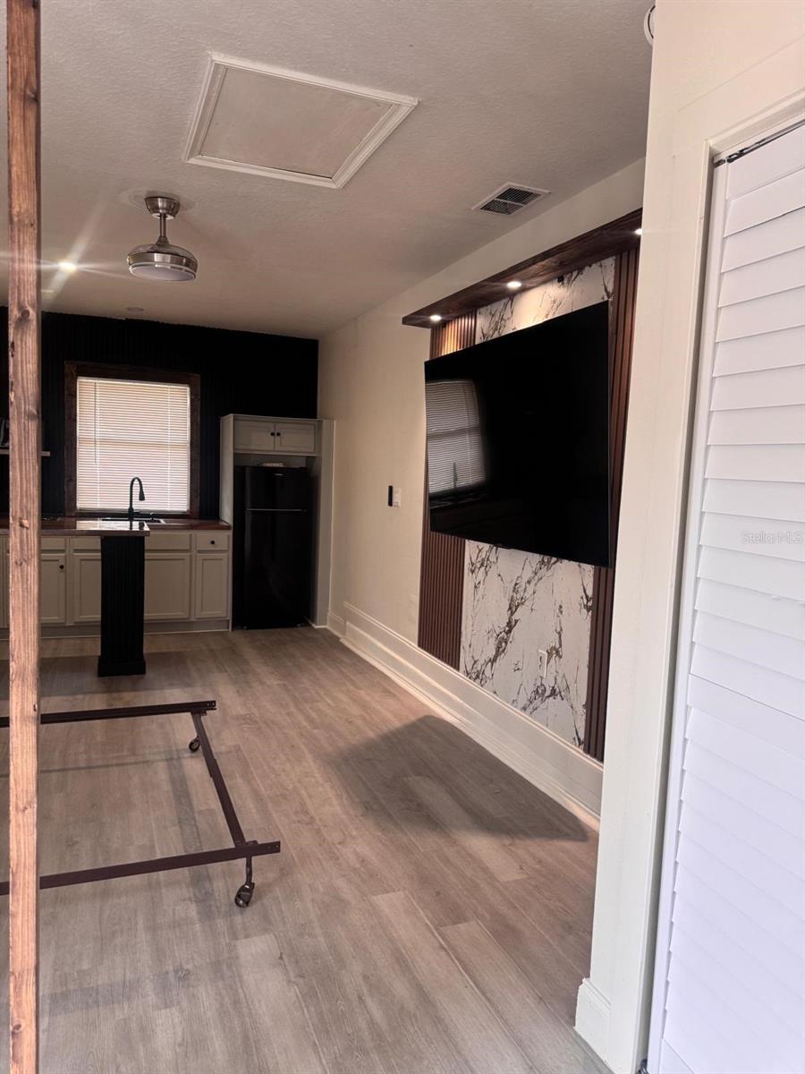 618 Jupiter Way Property Photo 3