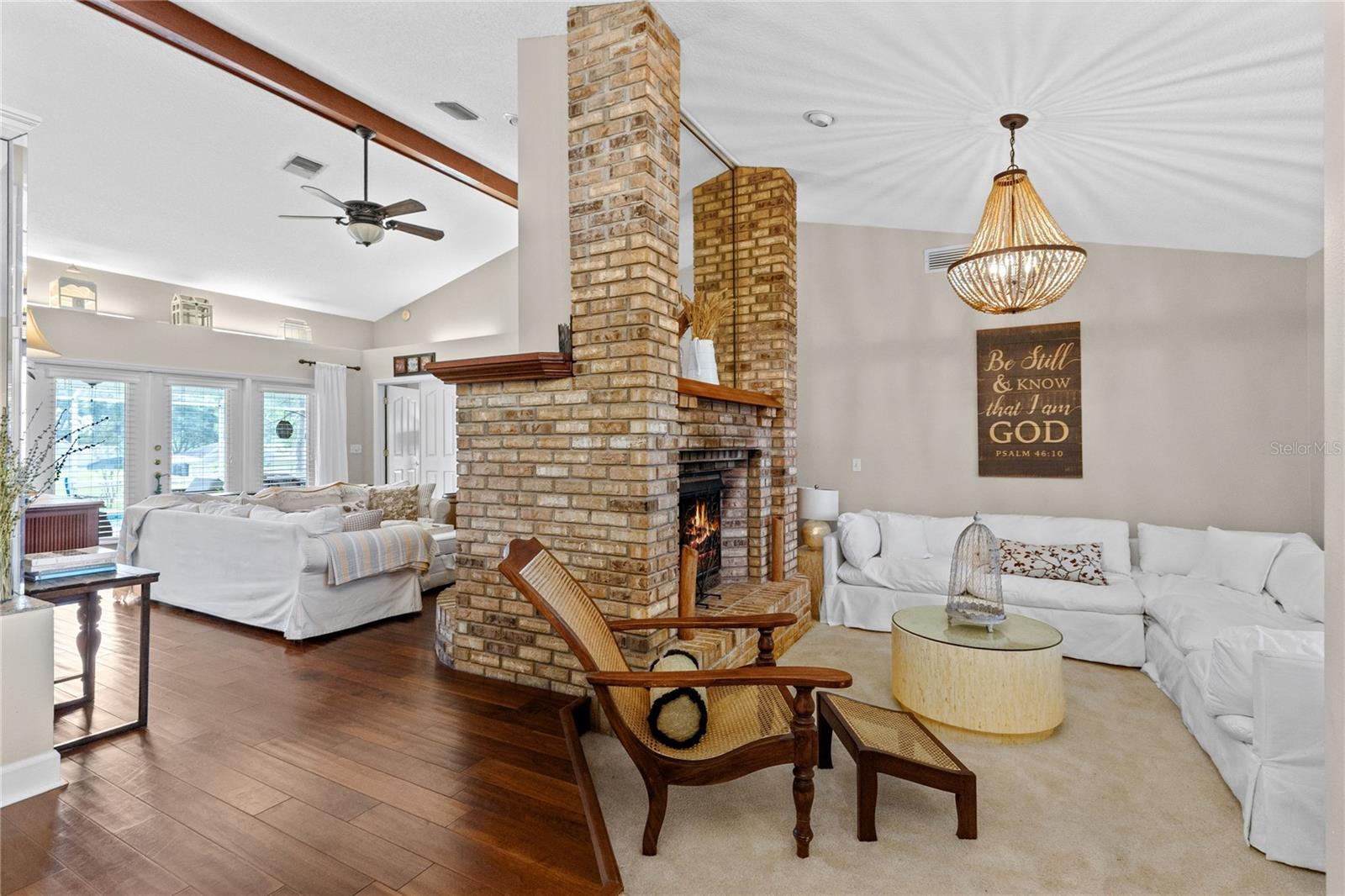 15052 Green Valley Blvd Property Photo 6