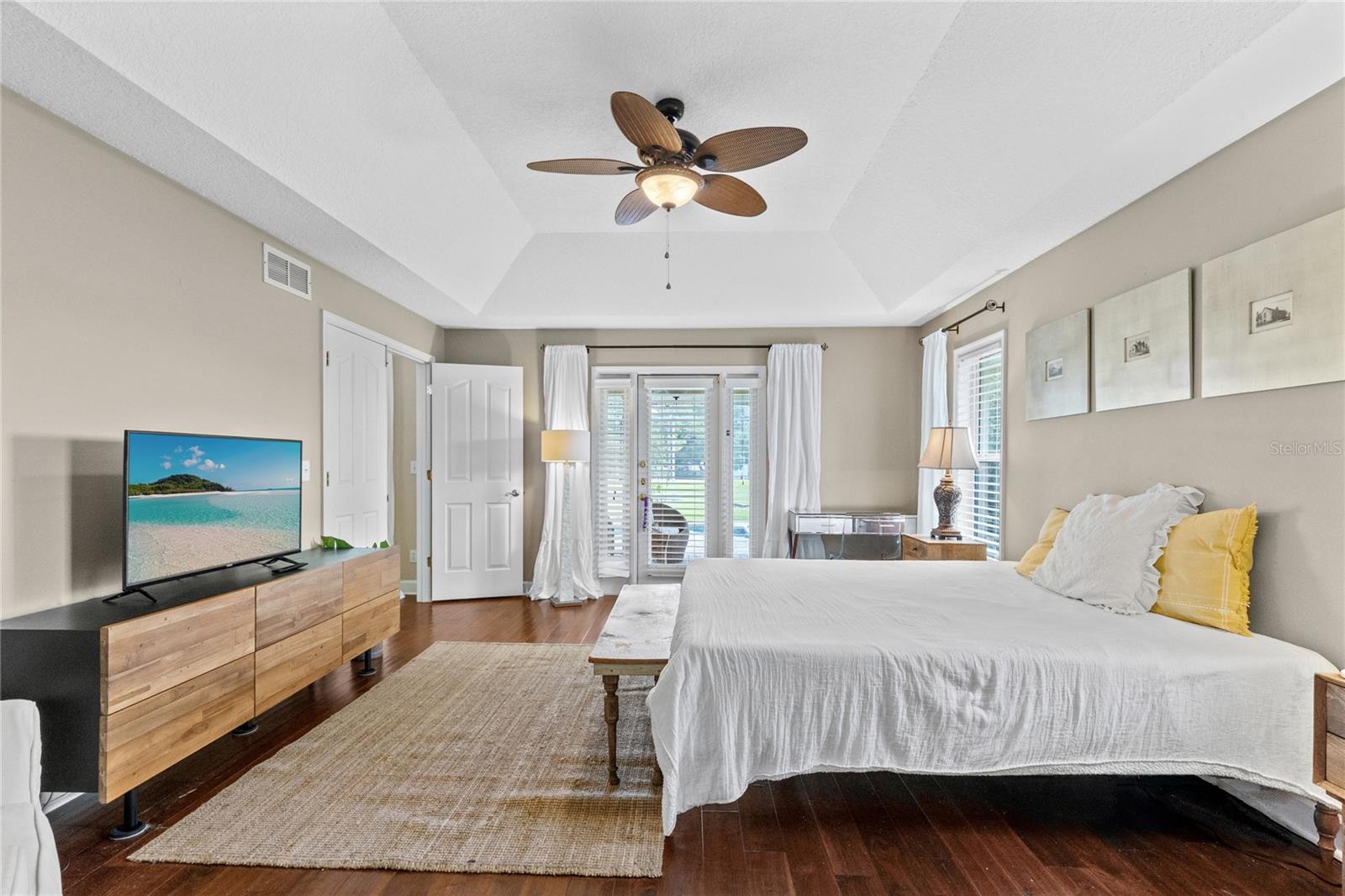 15052 Green Valley Blvd Property Photo 15