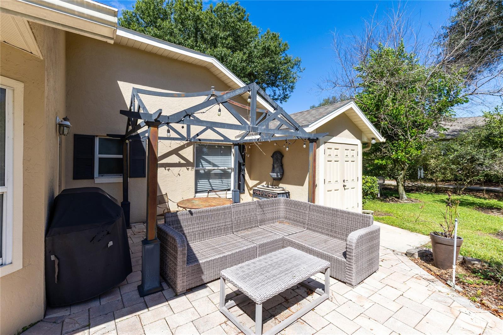 15052 Green Valley Blvd Property Photo 27