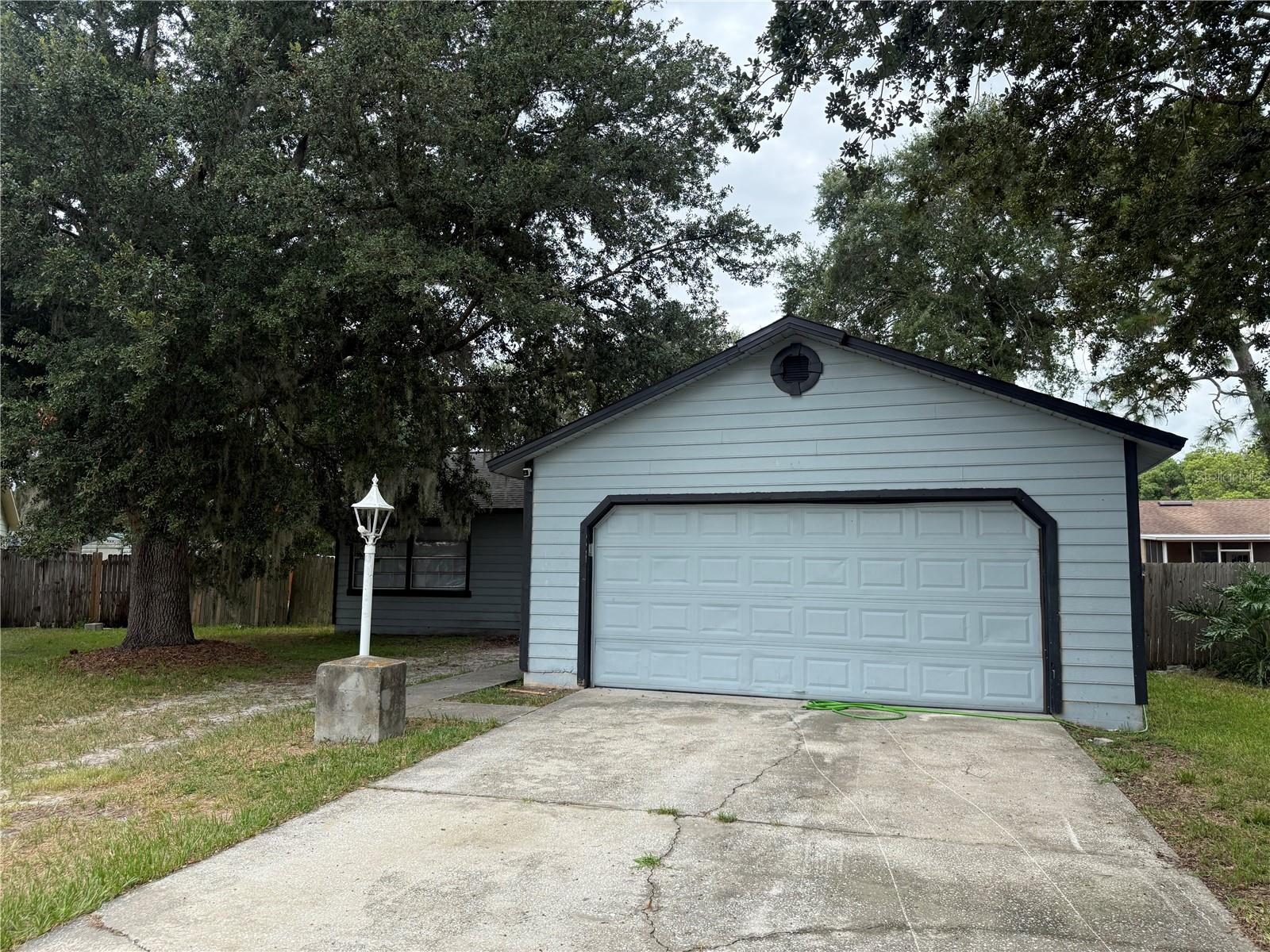 316 Summerset Dr Property Photo 2