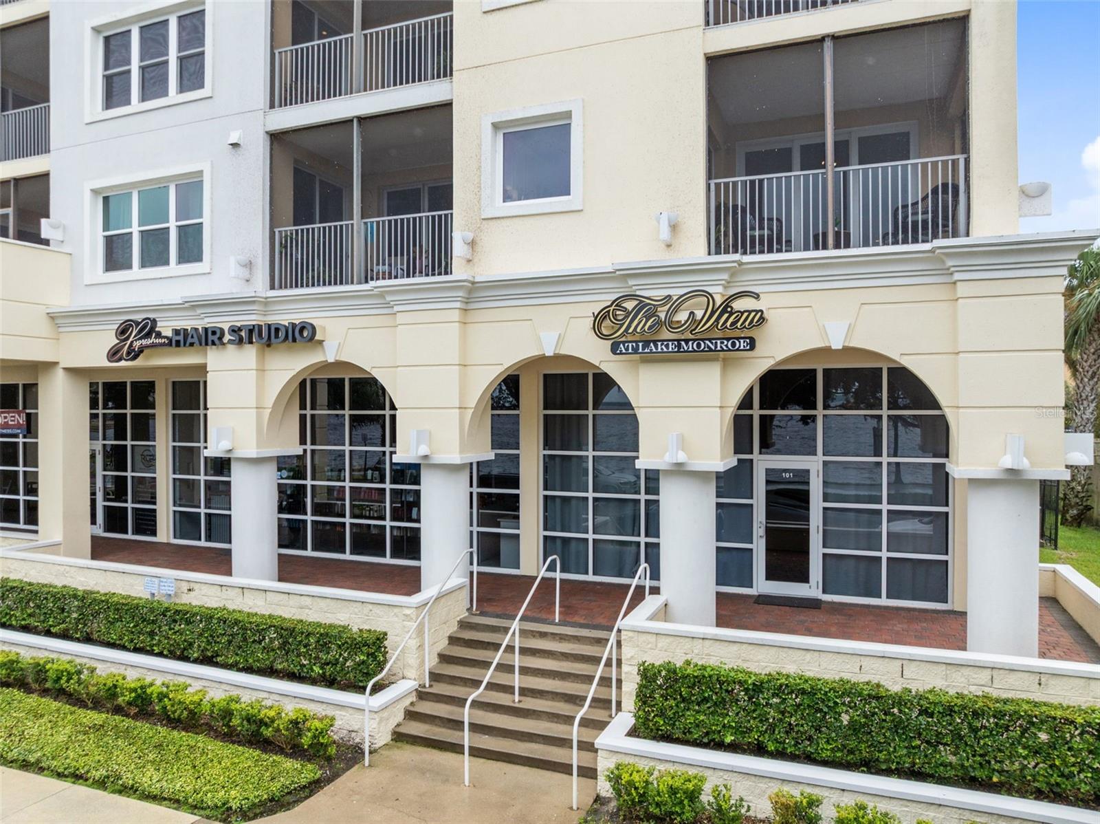 225 W Seminole Blvd #201 Property Photo 3