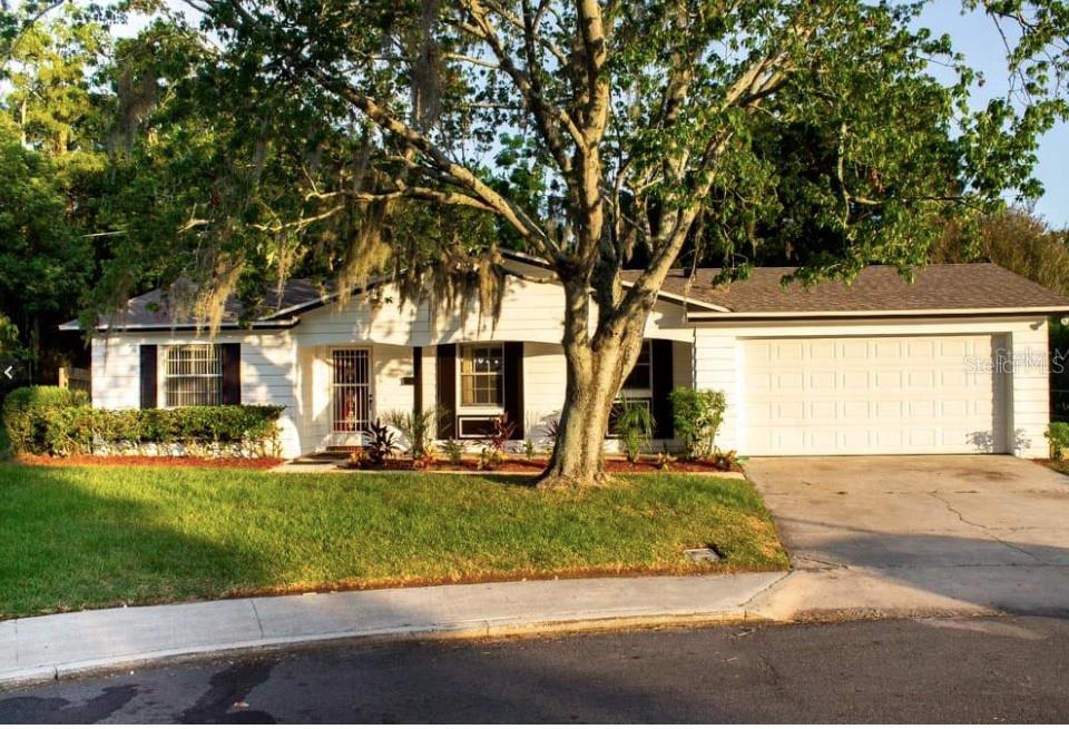 2734 Fireside Ct Property Photo 1