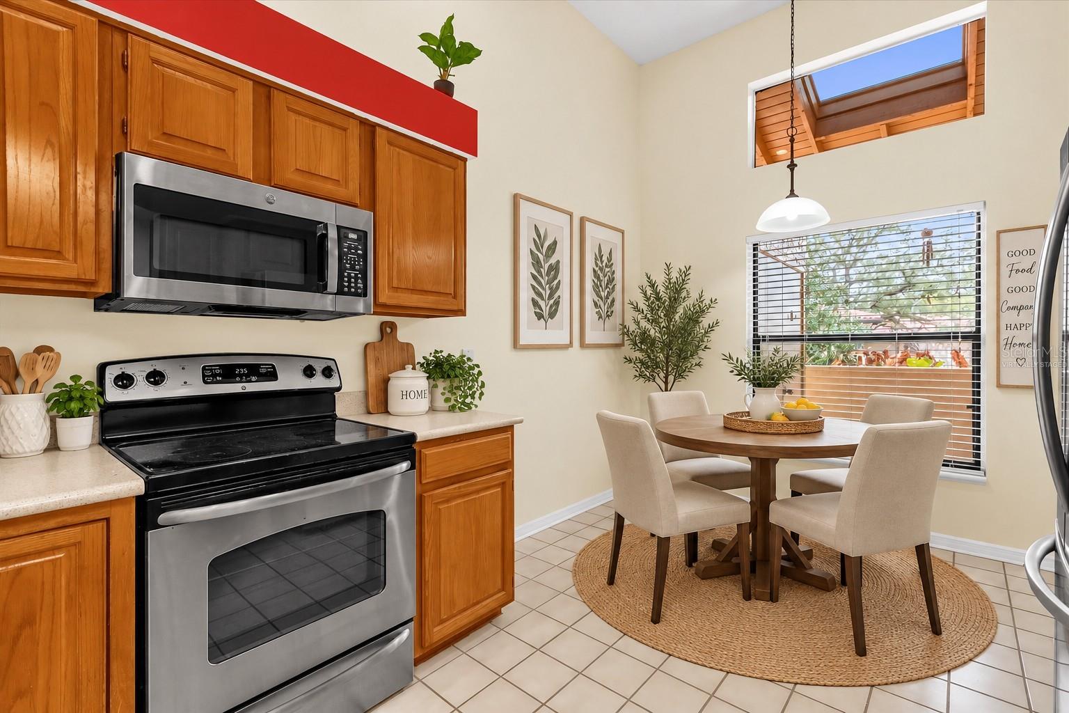 1313 Lake Willisara Cir #1313 Property Photo 6