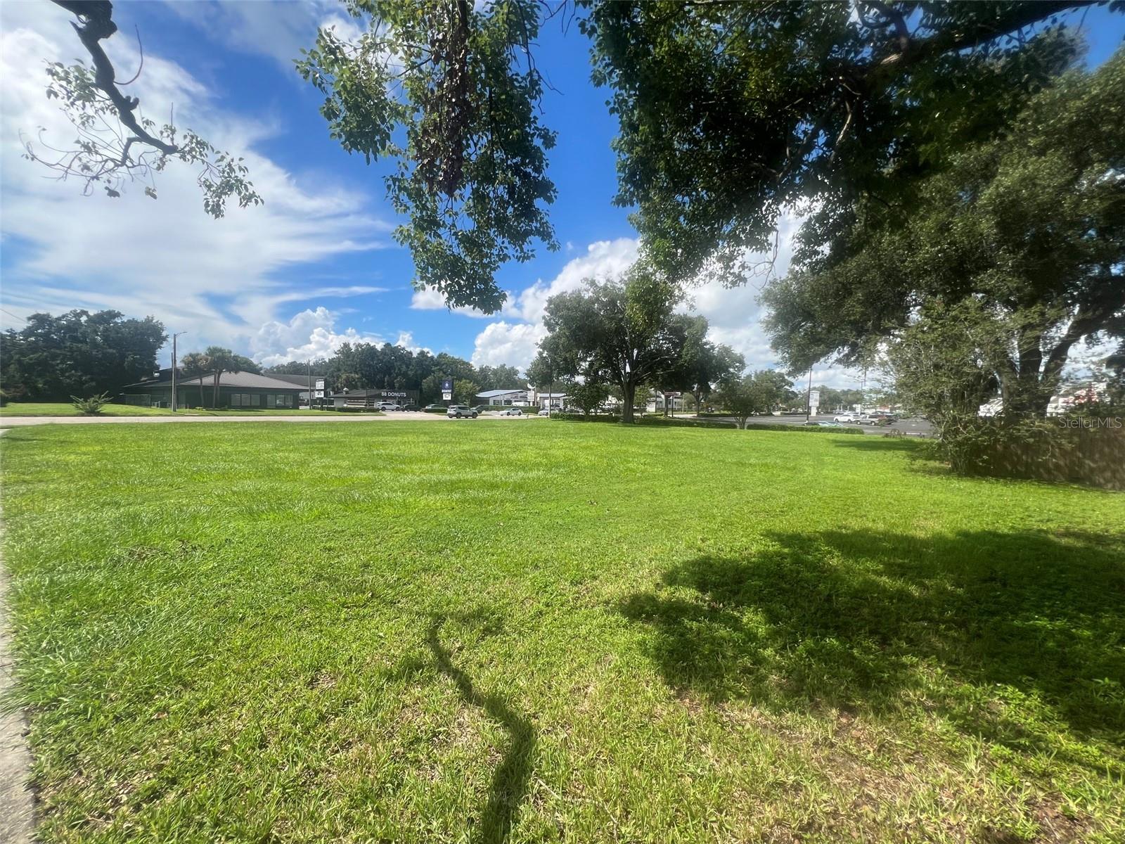 3412 Curry Ford Rd Property Photo 1