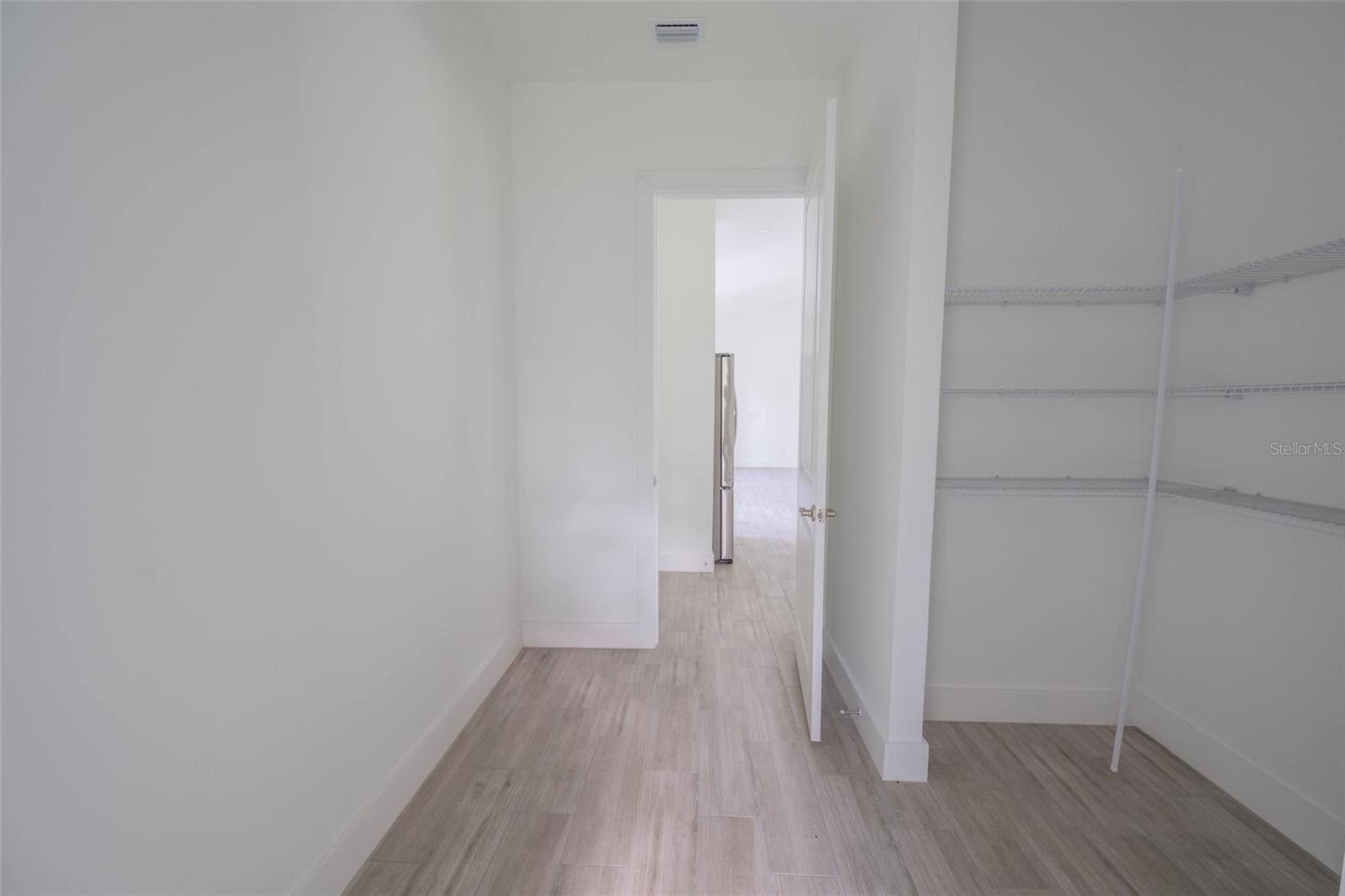 18526 Seaview St Property Photo 15