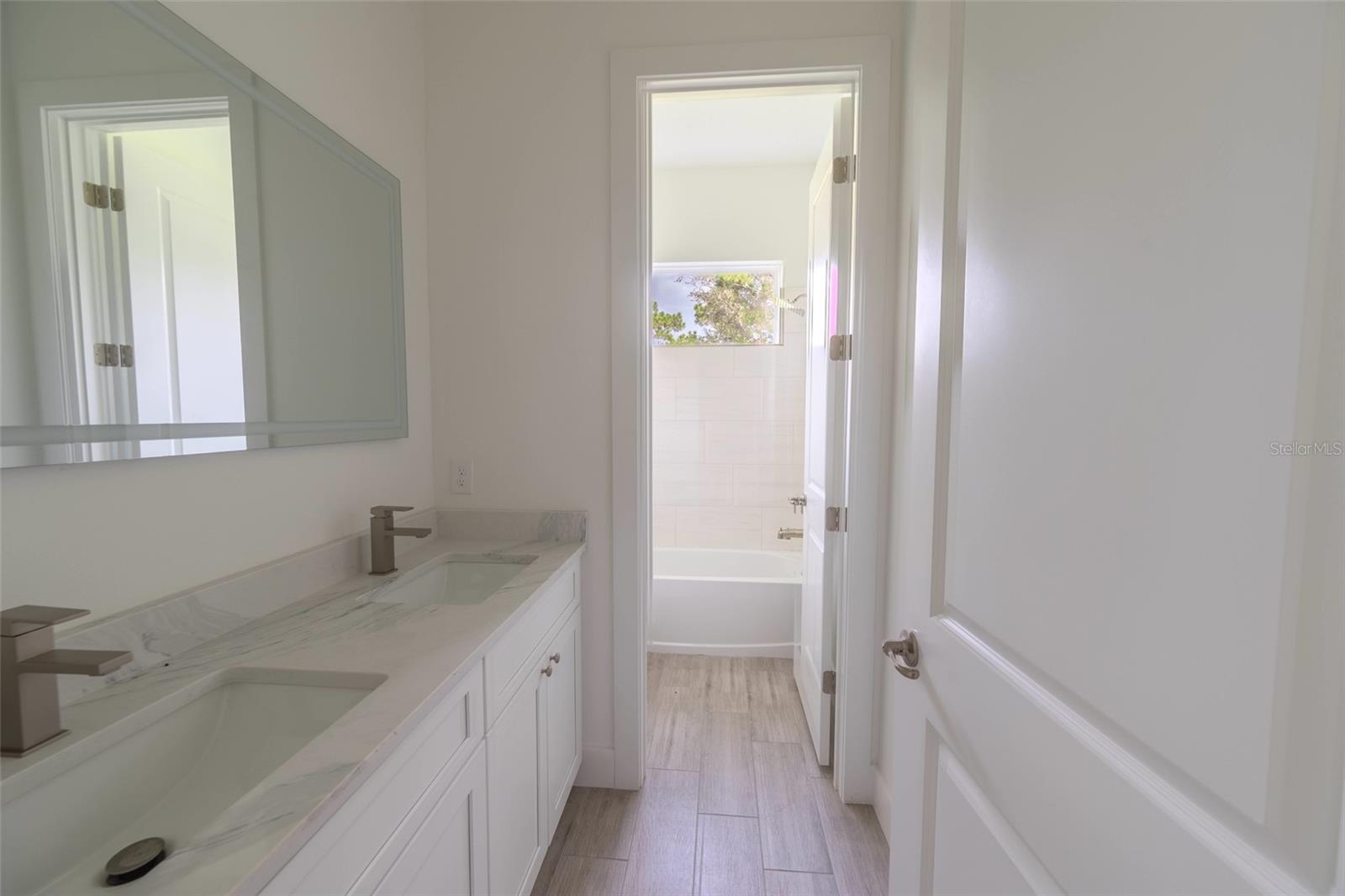 18526 Seaview St Property Photo 20