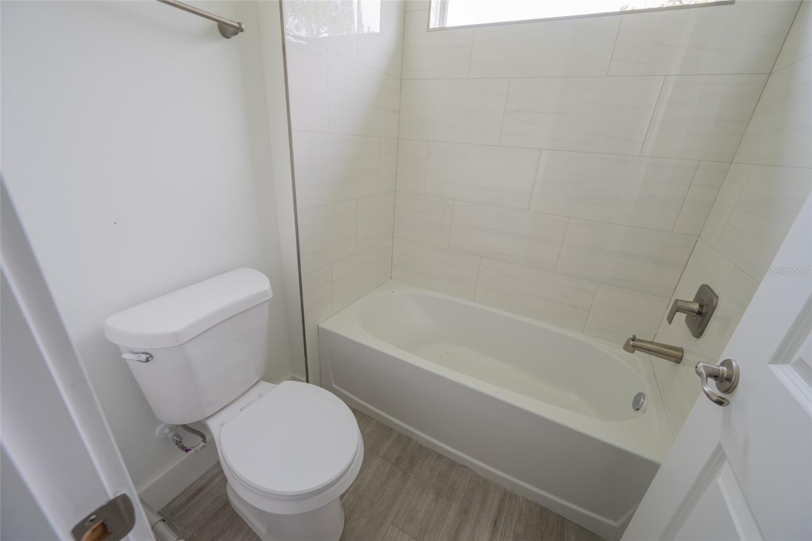 18526 Seaview St Property Photo 21