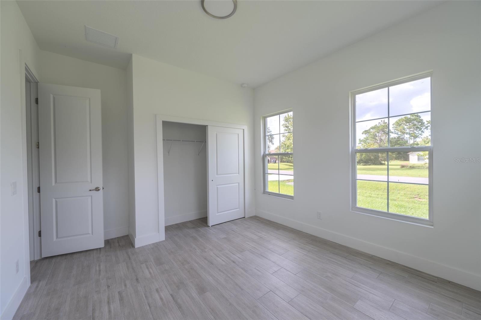 18526 Seaview St Property Photo 26