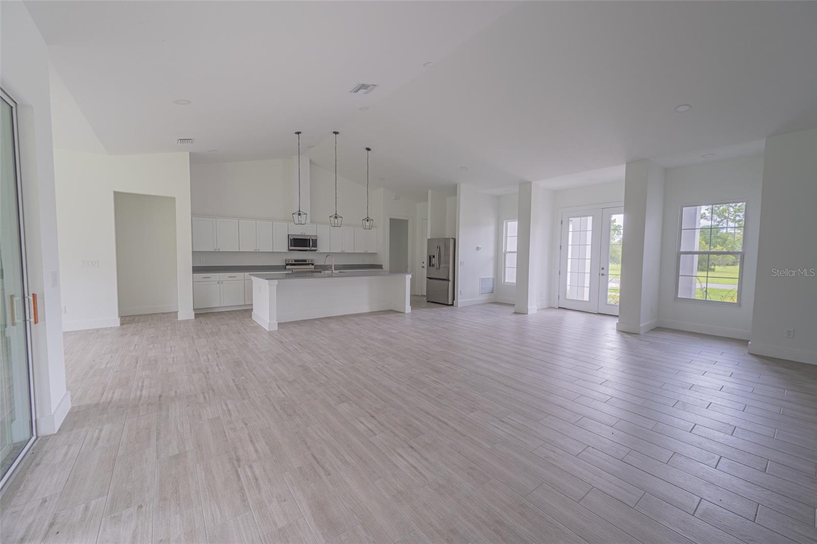 18526 Seaview St Property Photo 30