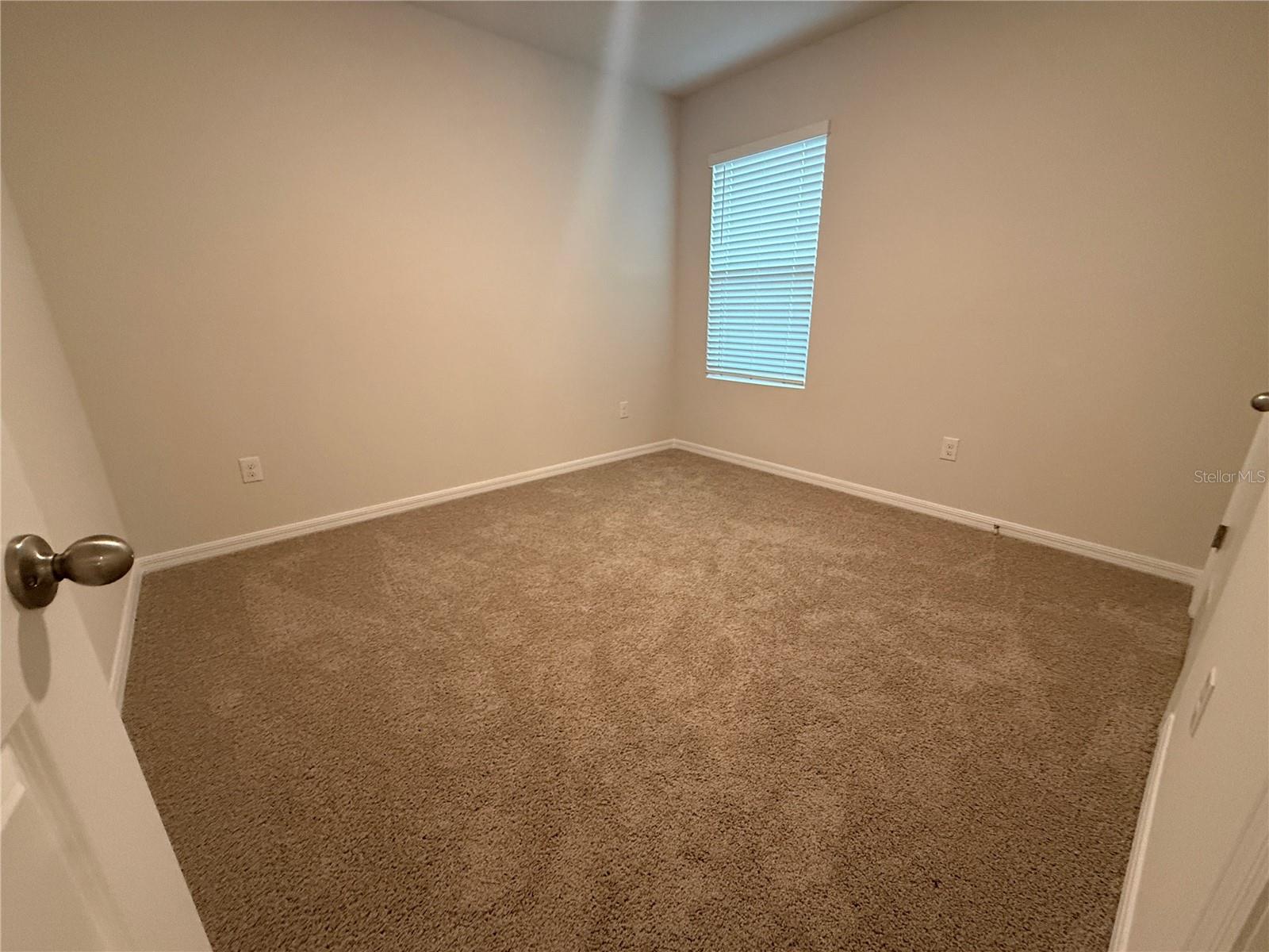 10944 Rabbit Grove Trl Property Photo 5