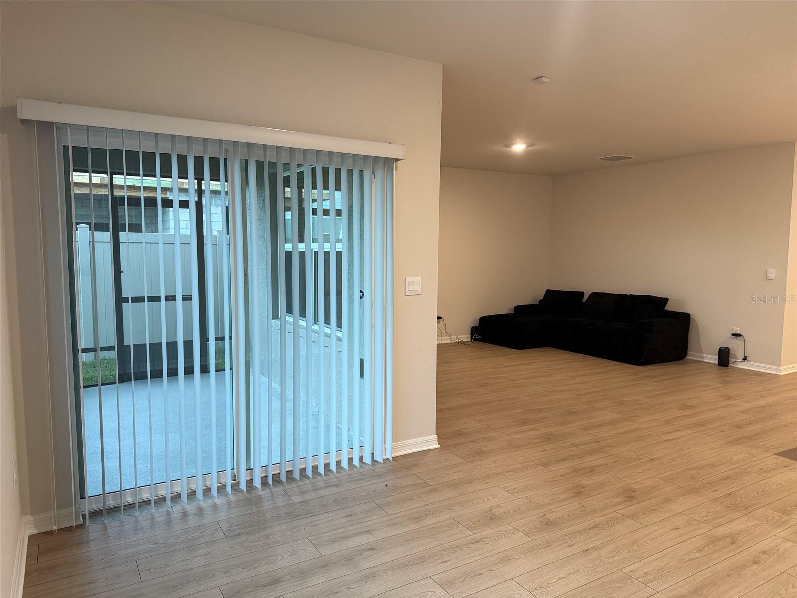 10944 Rabbit Grove Trl Property Photo 7