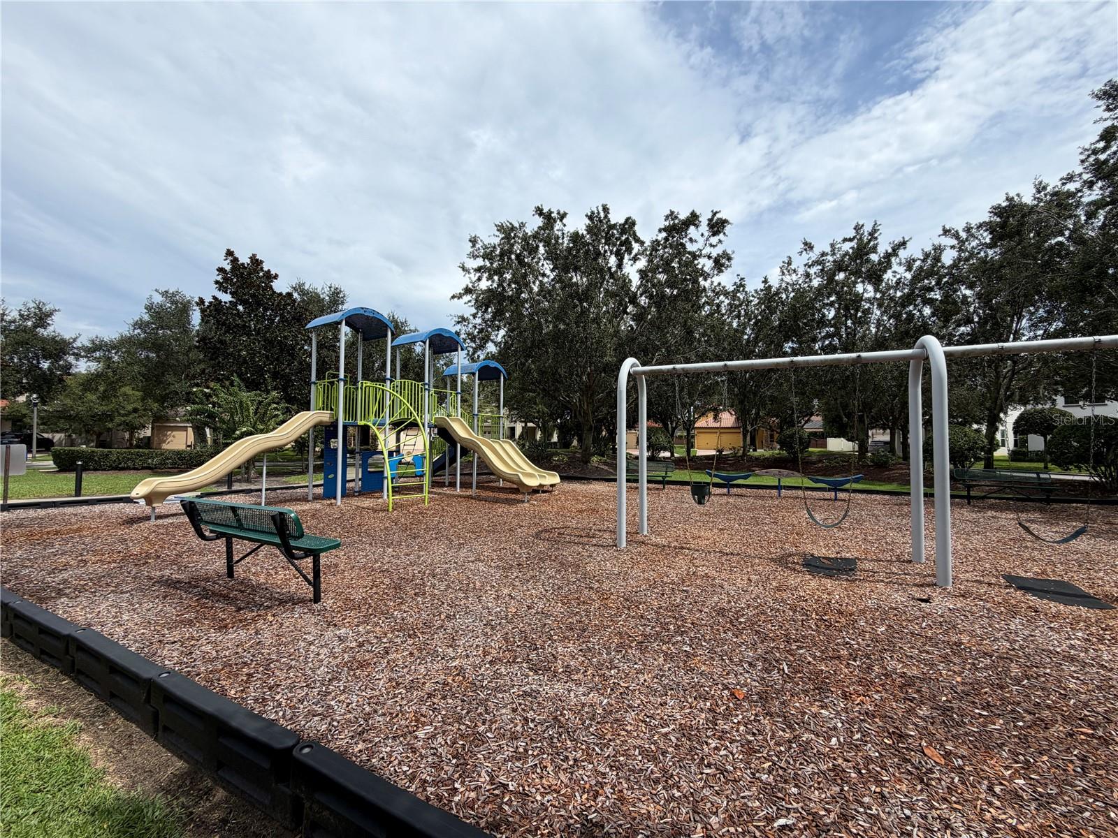 6436 Golden Dewdrop Trl Property Photo 11