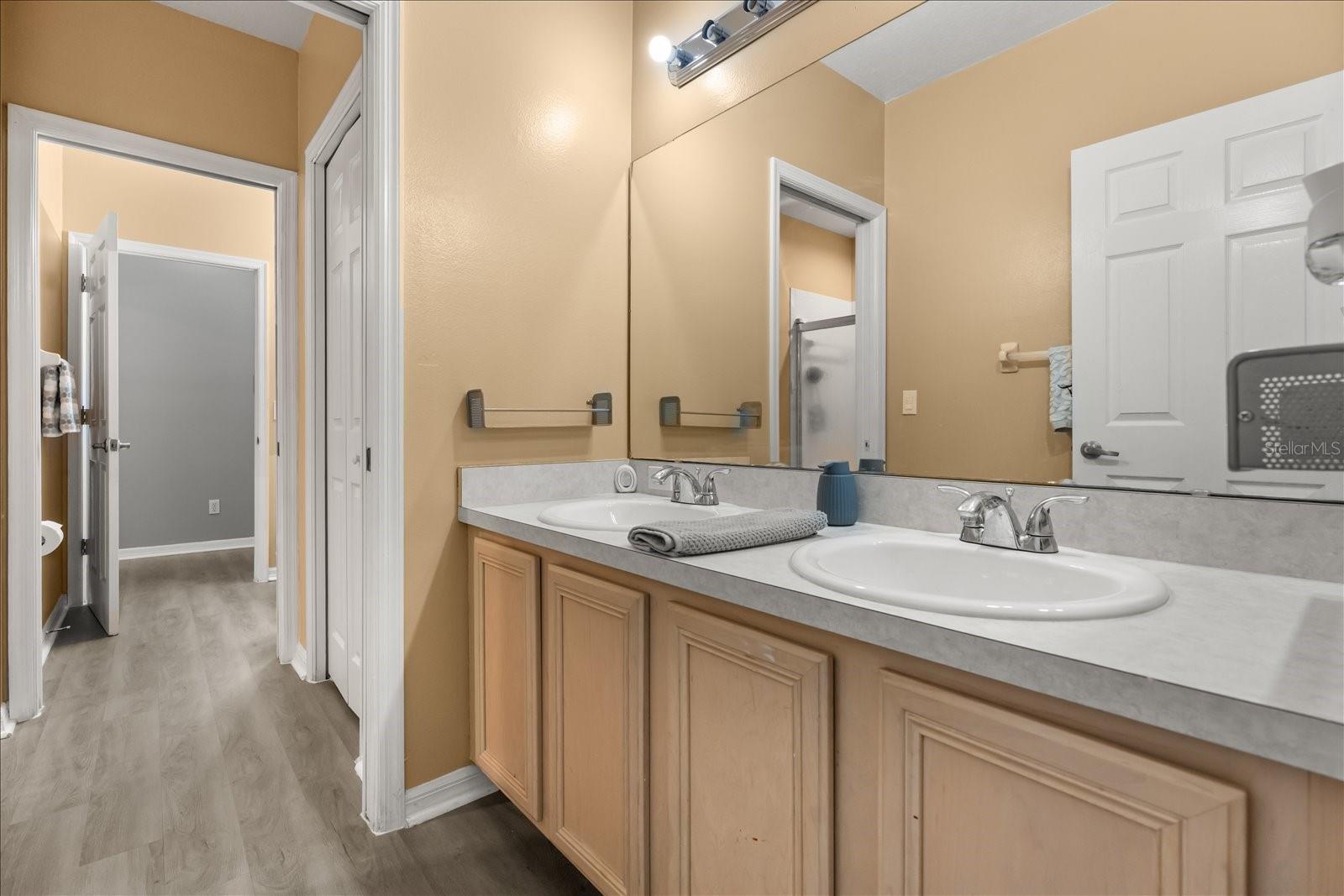 6839 Hidden Glade Pl Property Photo 32