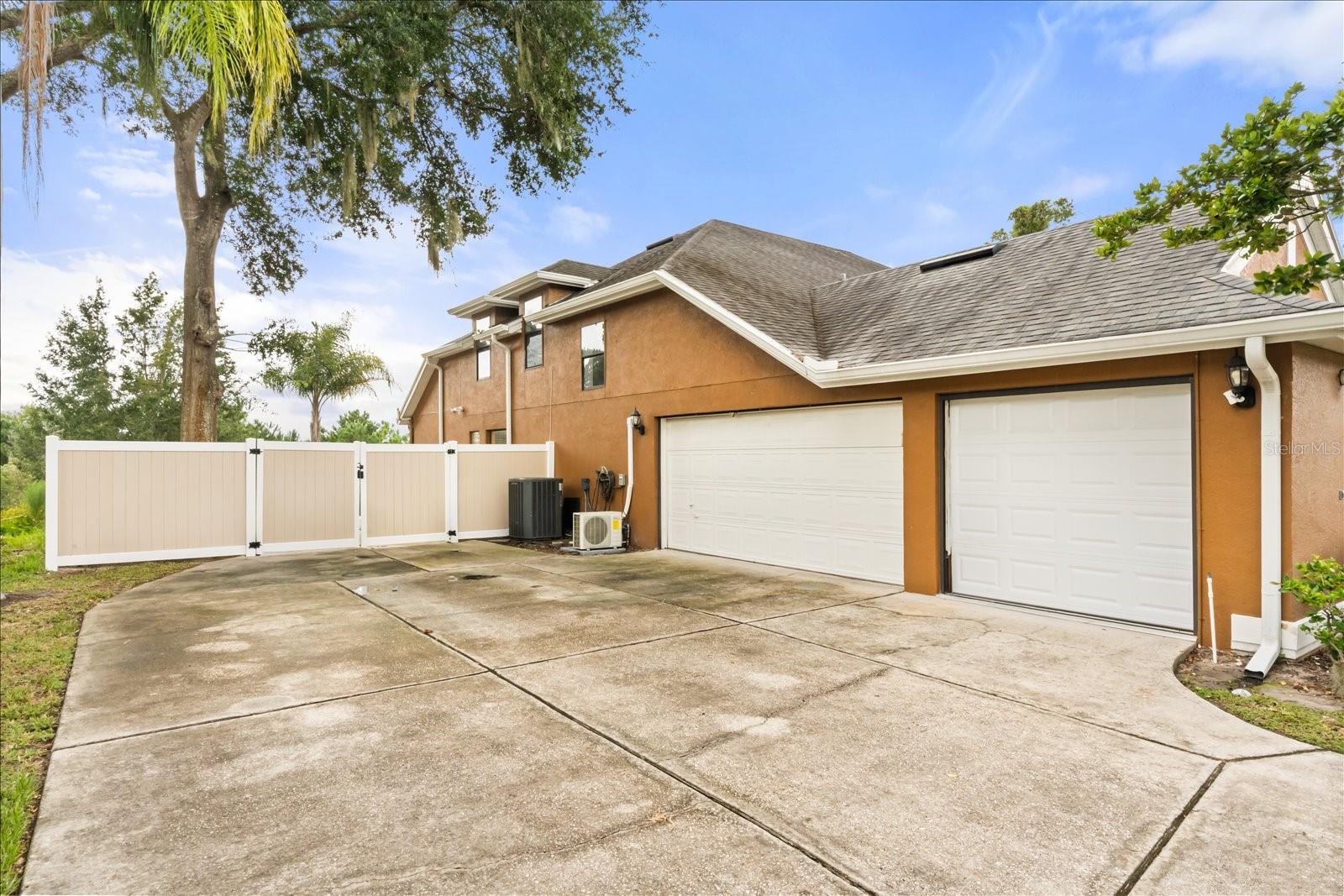 6839 Hidden Glade Pl Property Photo 41