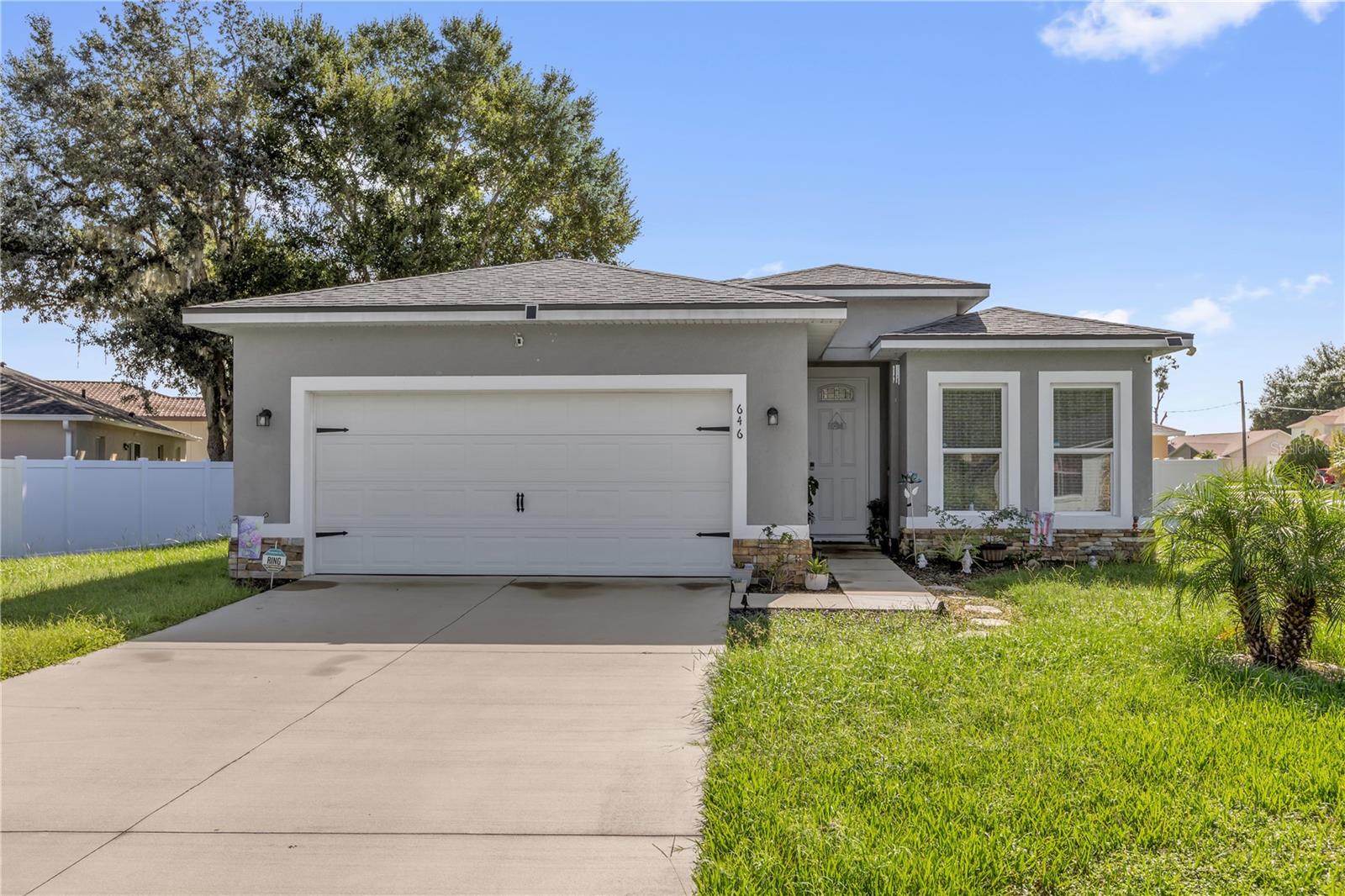 646 Bear Ct Property Photo 1