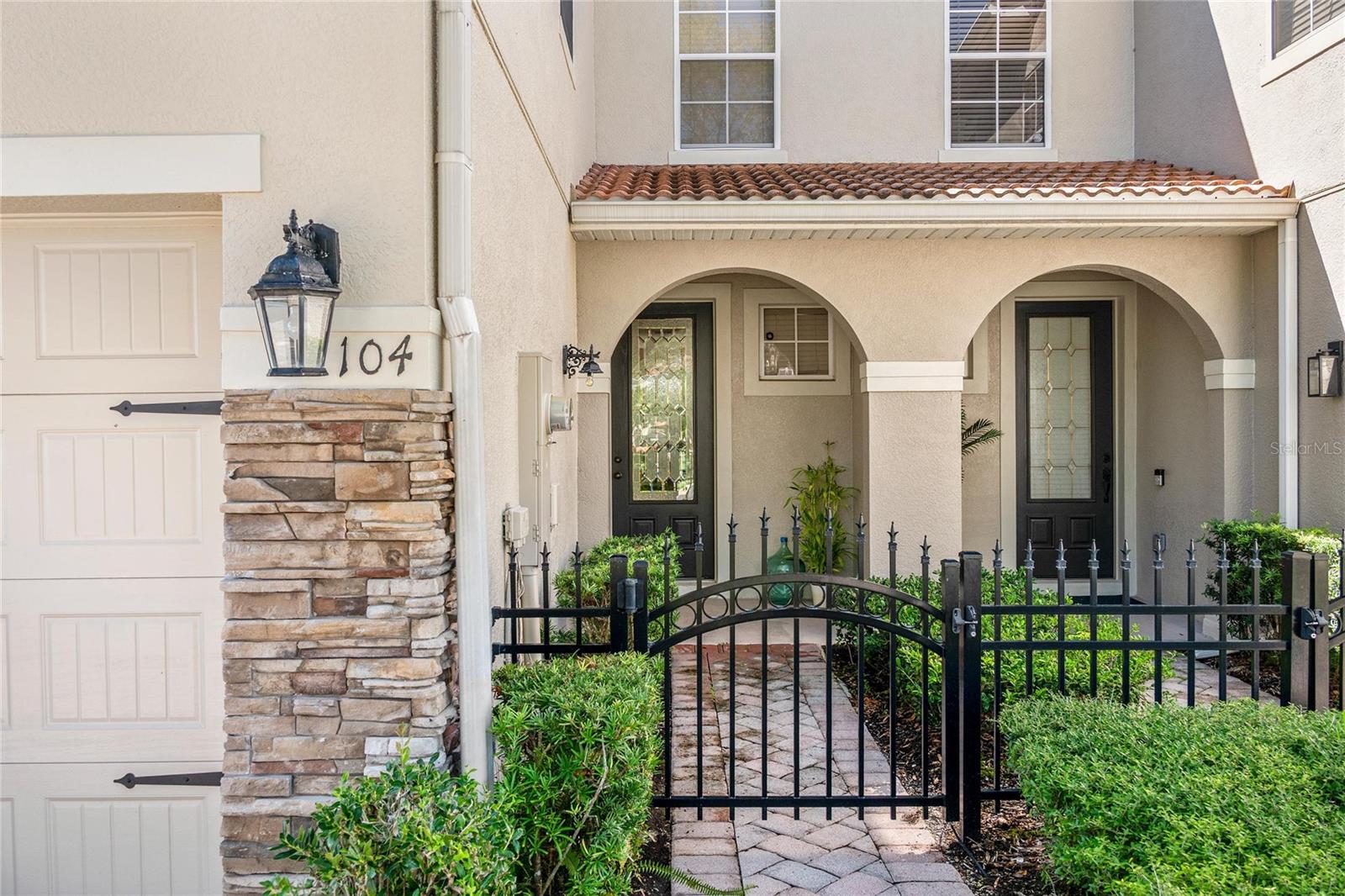 104 CANTERBURY BELL DR