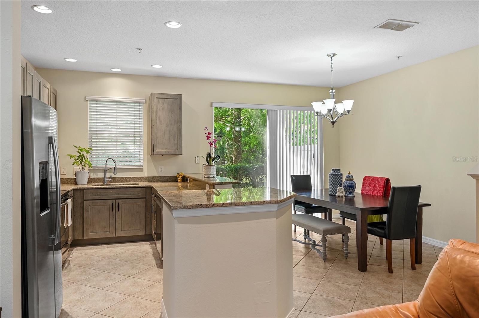 104 Canterbury Bell Dr Property Photo 14