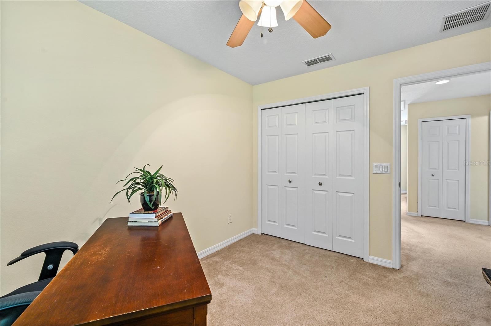 104 Canterbury Bell Dr Property Photo 27