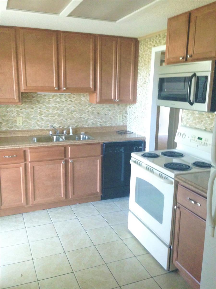 217 Acorn Dr Property Photo 10