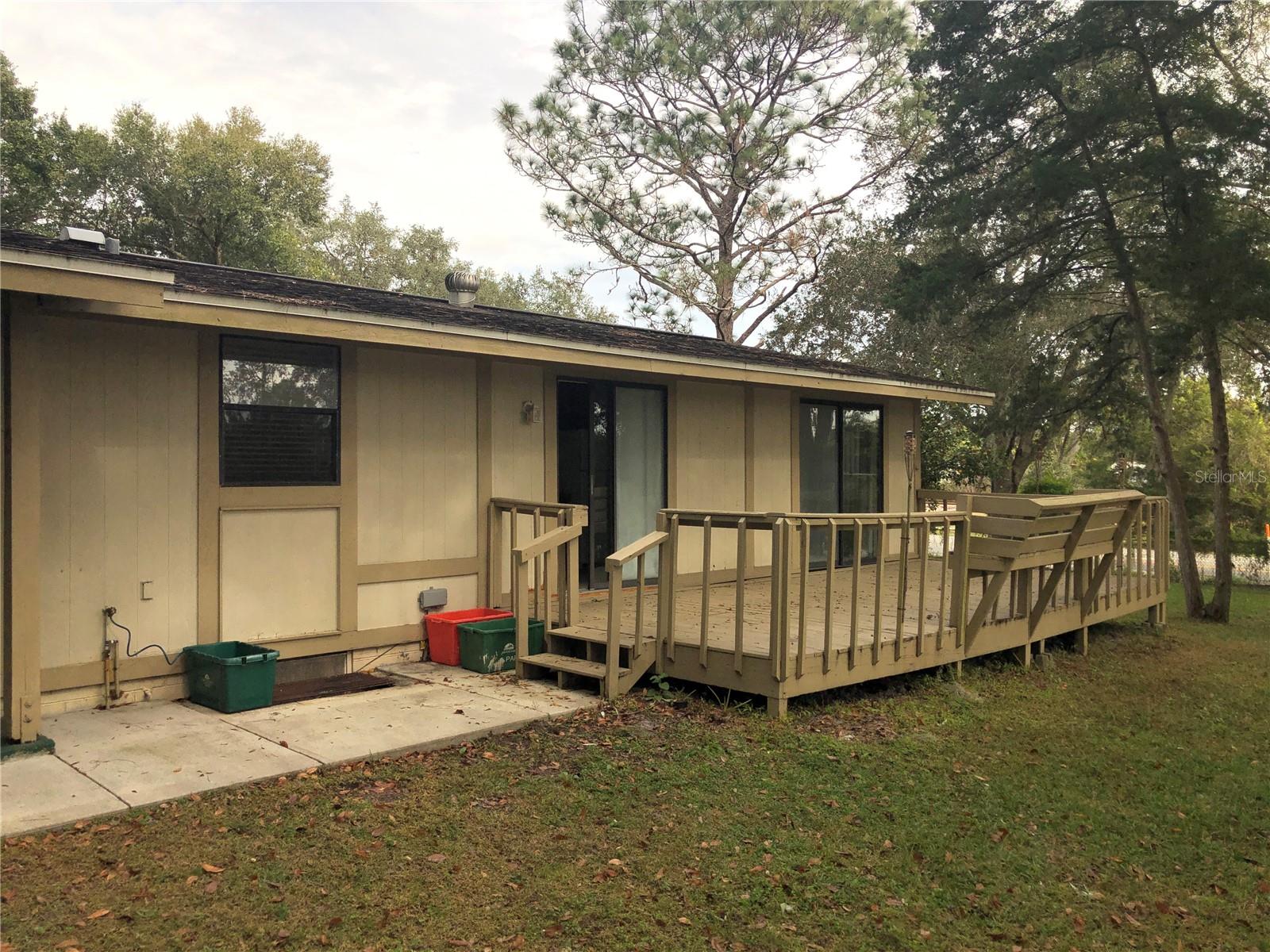 217 Acorn Dr Property Photo 24