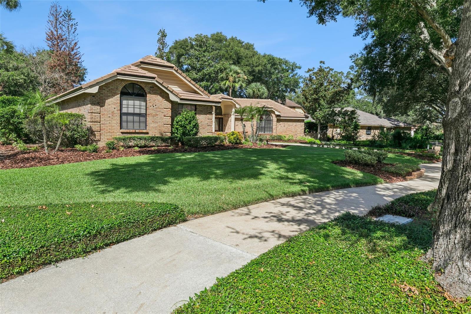 1375 Bristol Park Pl Property Photo 2