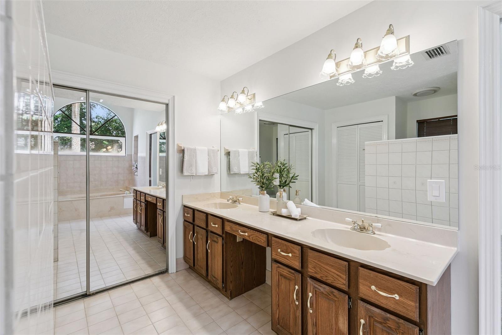 1375 Bristol Park Pl Property Photo 25