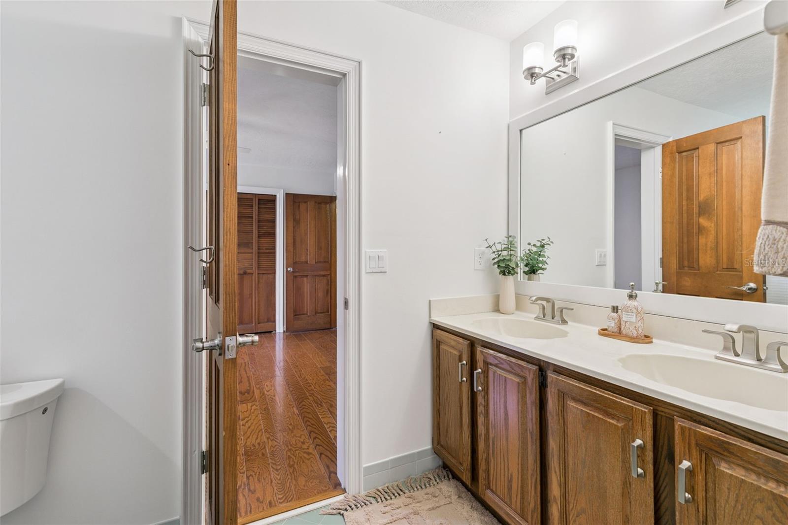 1375 Bristol Park Pl Property Photo 30