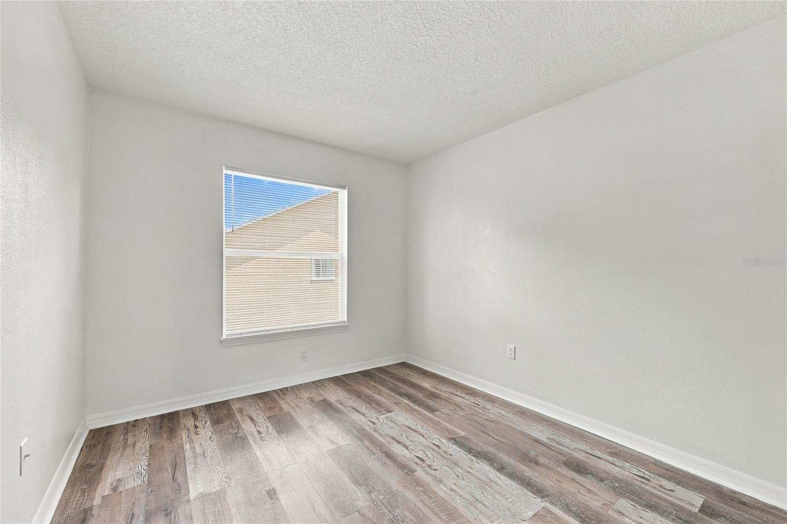 2718 Club Cortile Cir #b Property Photo 25