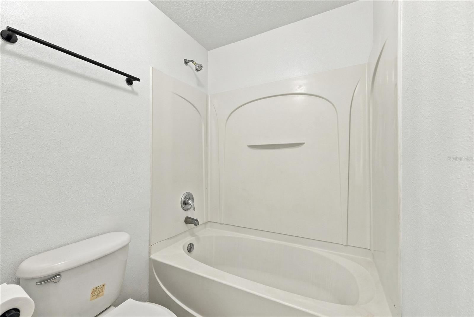 2718 Club Cortile Cir #b Property Photo 26
