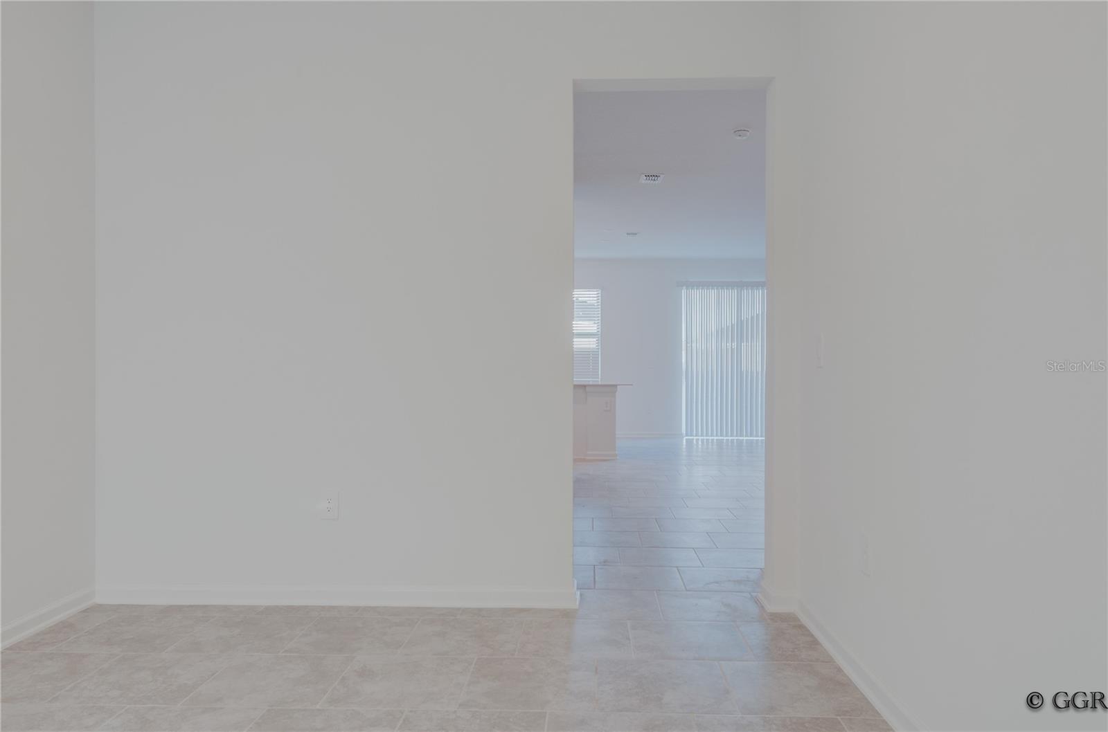 3149 Laurent Loop Property Photo 13