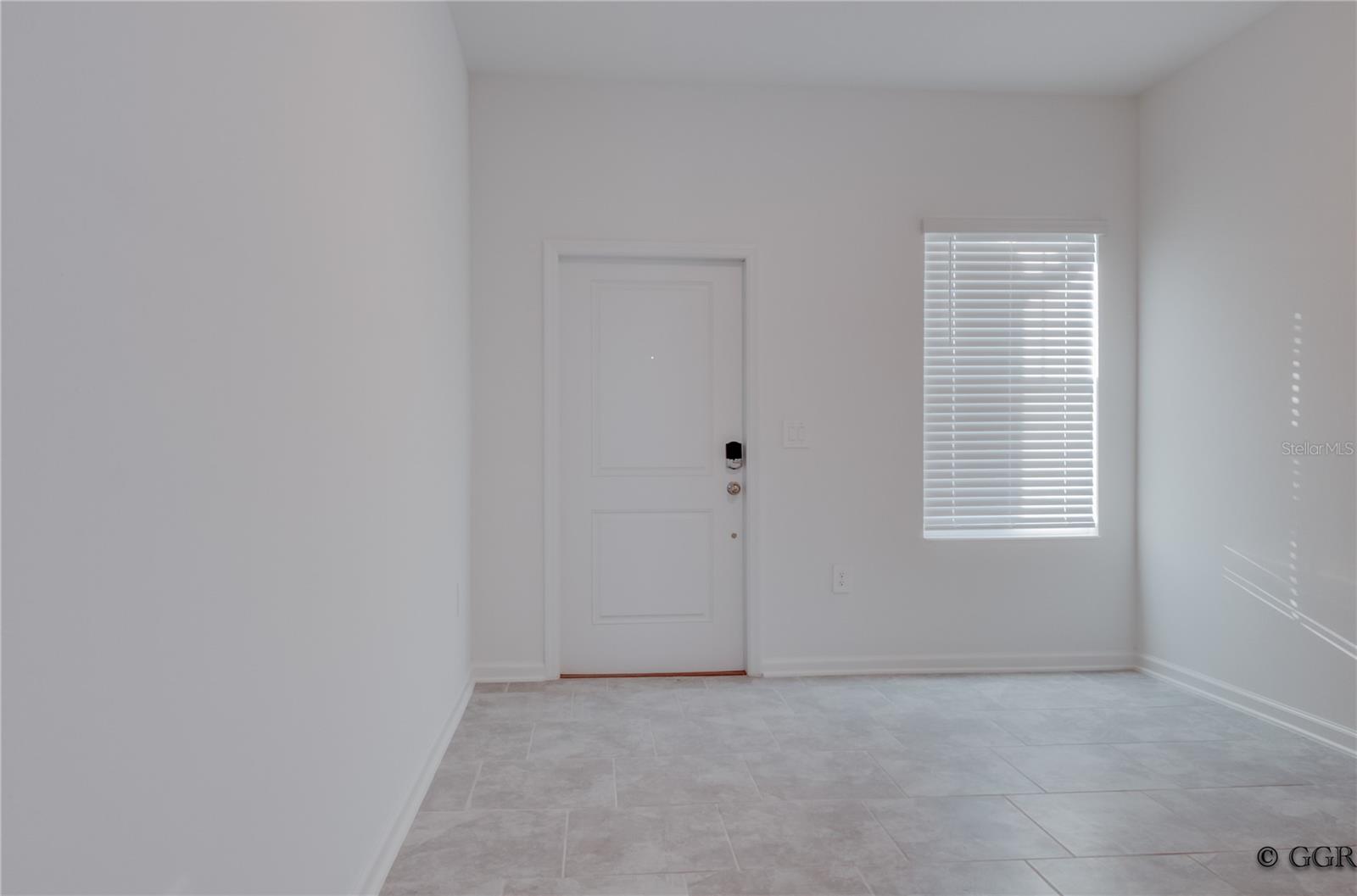 3149 Laurent Loop Property Photo 14