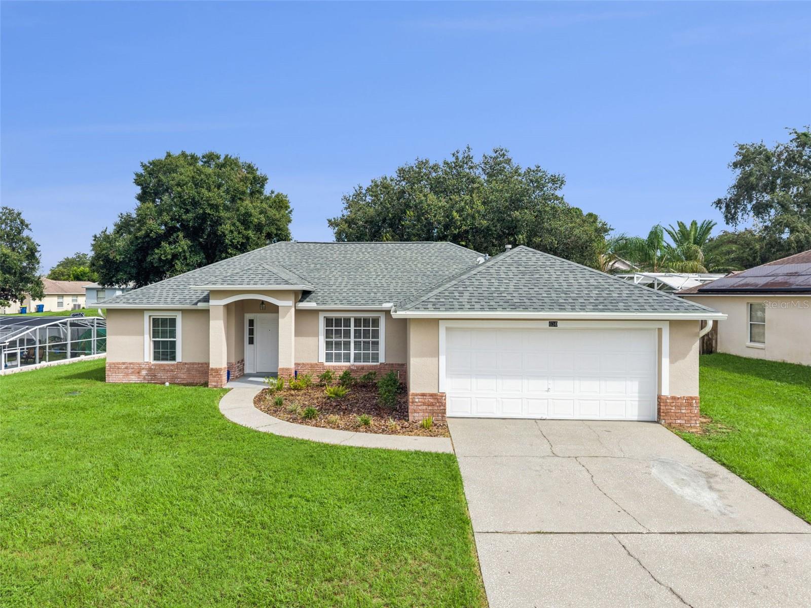 630 PARK VALLEY CIR Property Photo 1