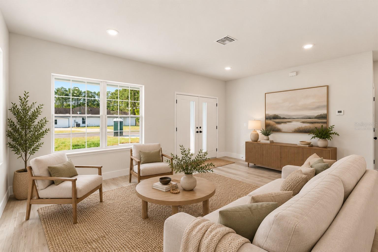 O6441939 Property Photo 35